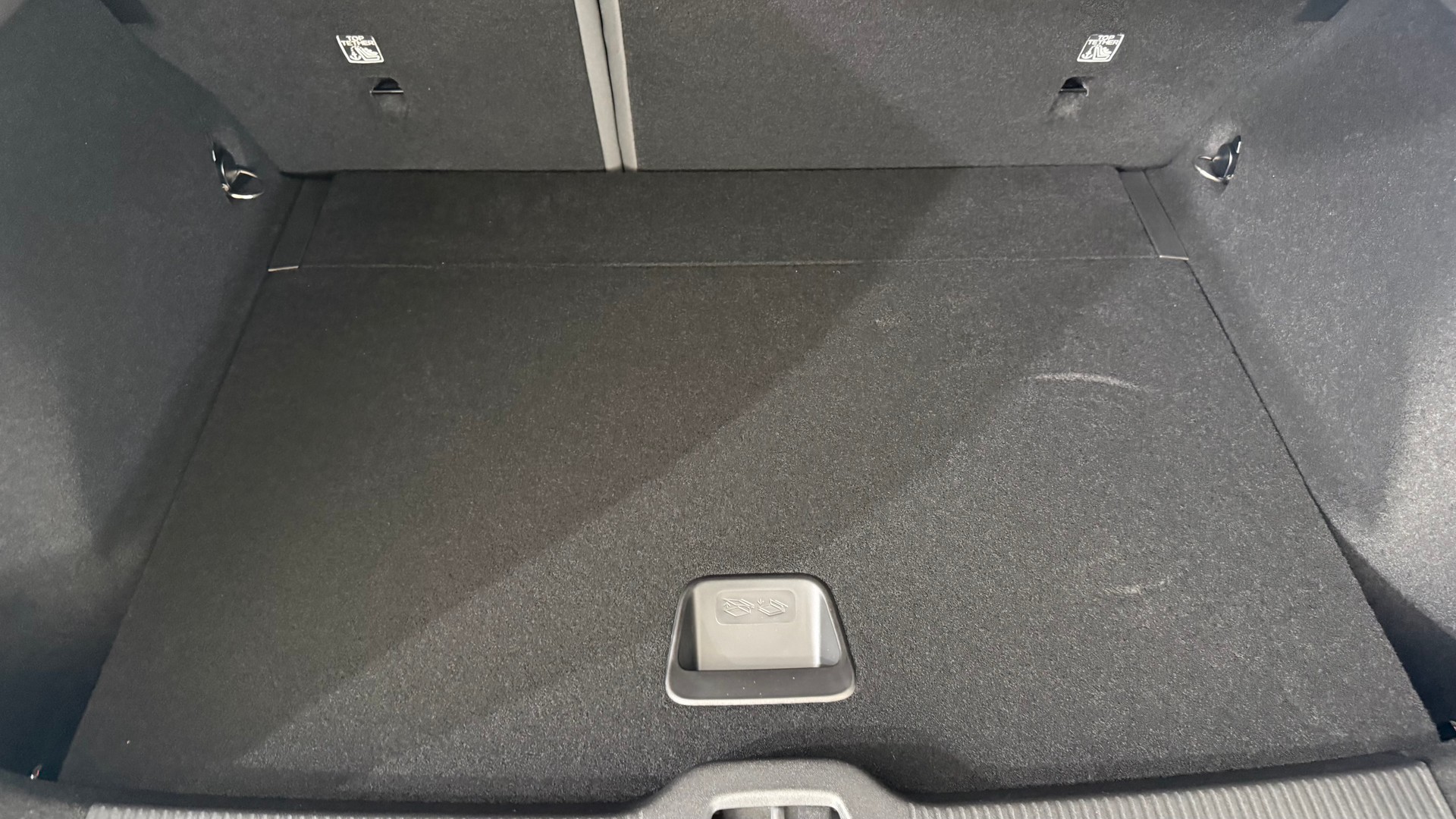 VOLVO EX 30 CC E60 Twin Performance A-image-14