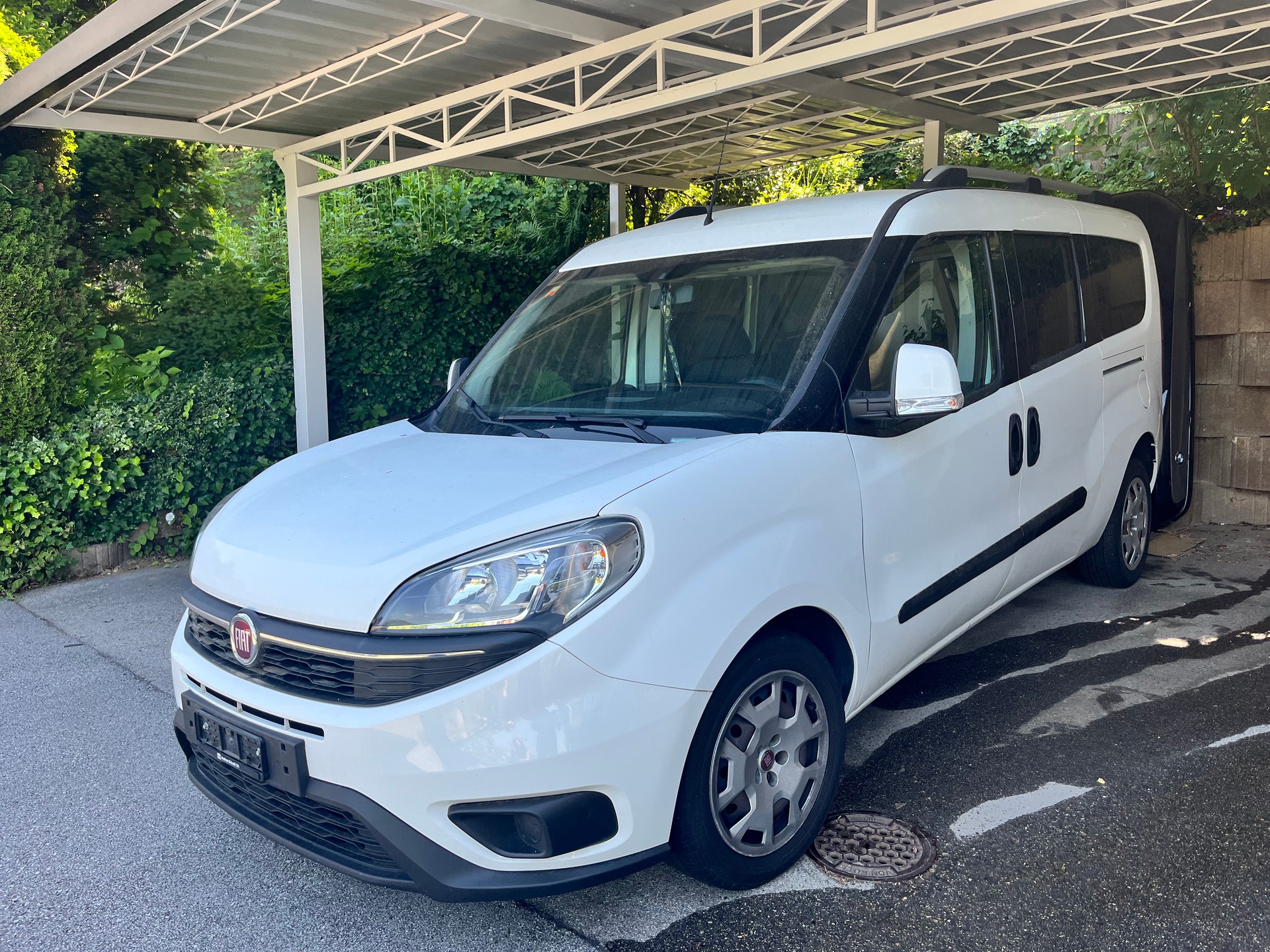 FIAT 1.6 16V JTD 120 Lounge 5P