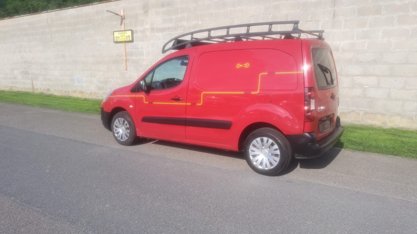 CITROEN Berlingo 1.6VTi 600-image-8