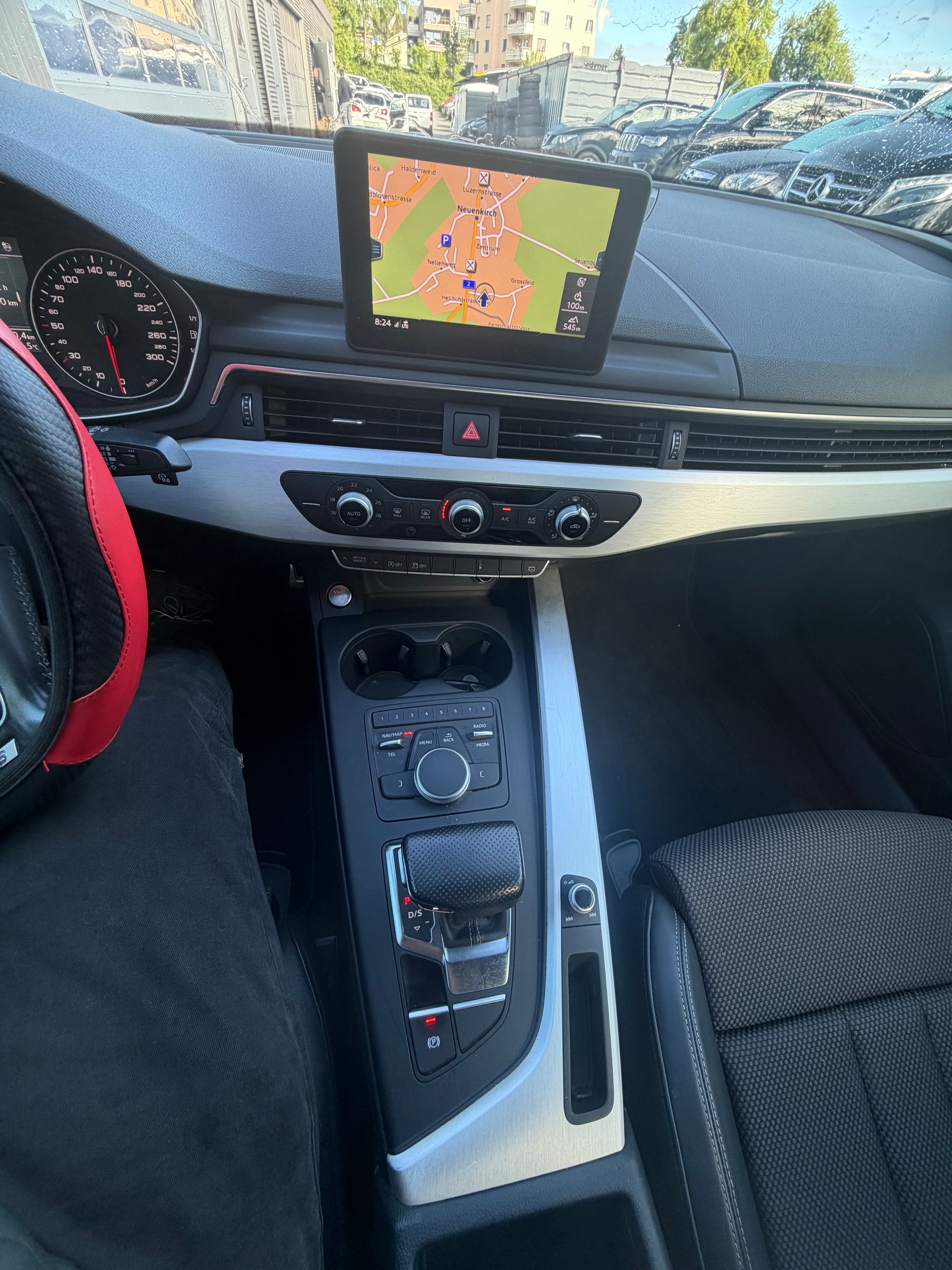 AUDI A4 Avant 2.0 TFSI Sport S-tronic-image-14