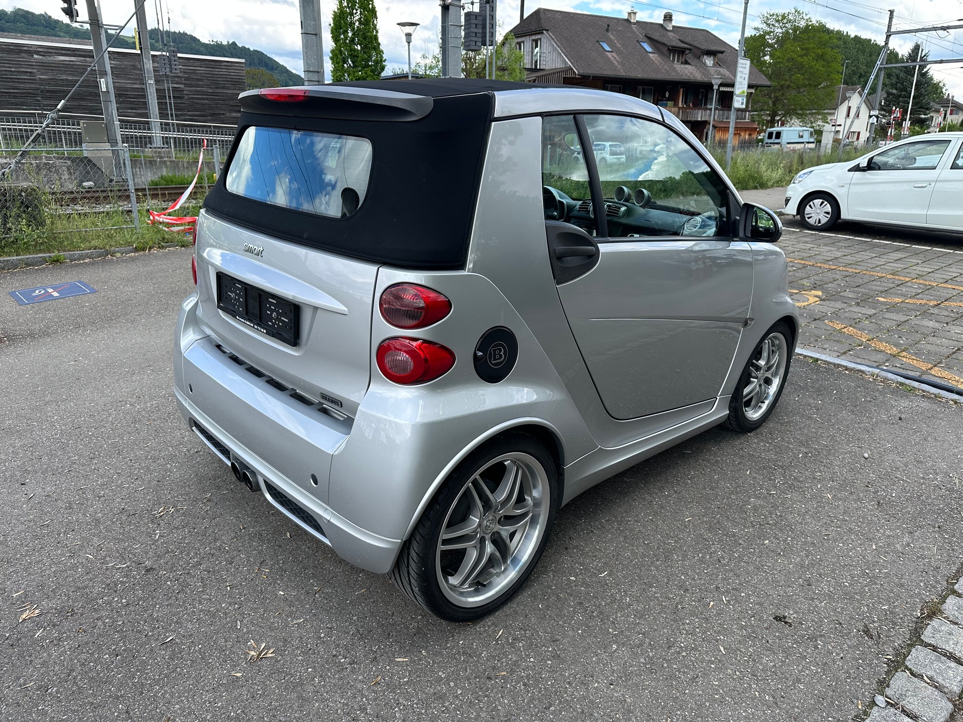 SMART fortwo Brabus Xclusive softouch Frisch ab MFK und Service-image-7