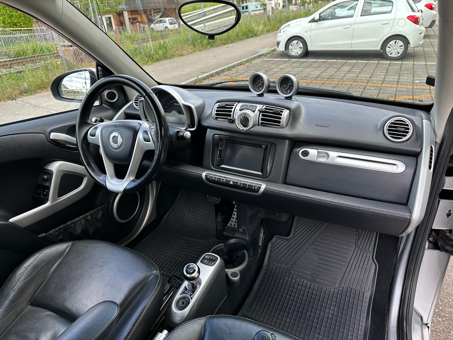 SMART fortwo Brabus Xclusive softouch Frisch ab MFK und Service-image-12