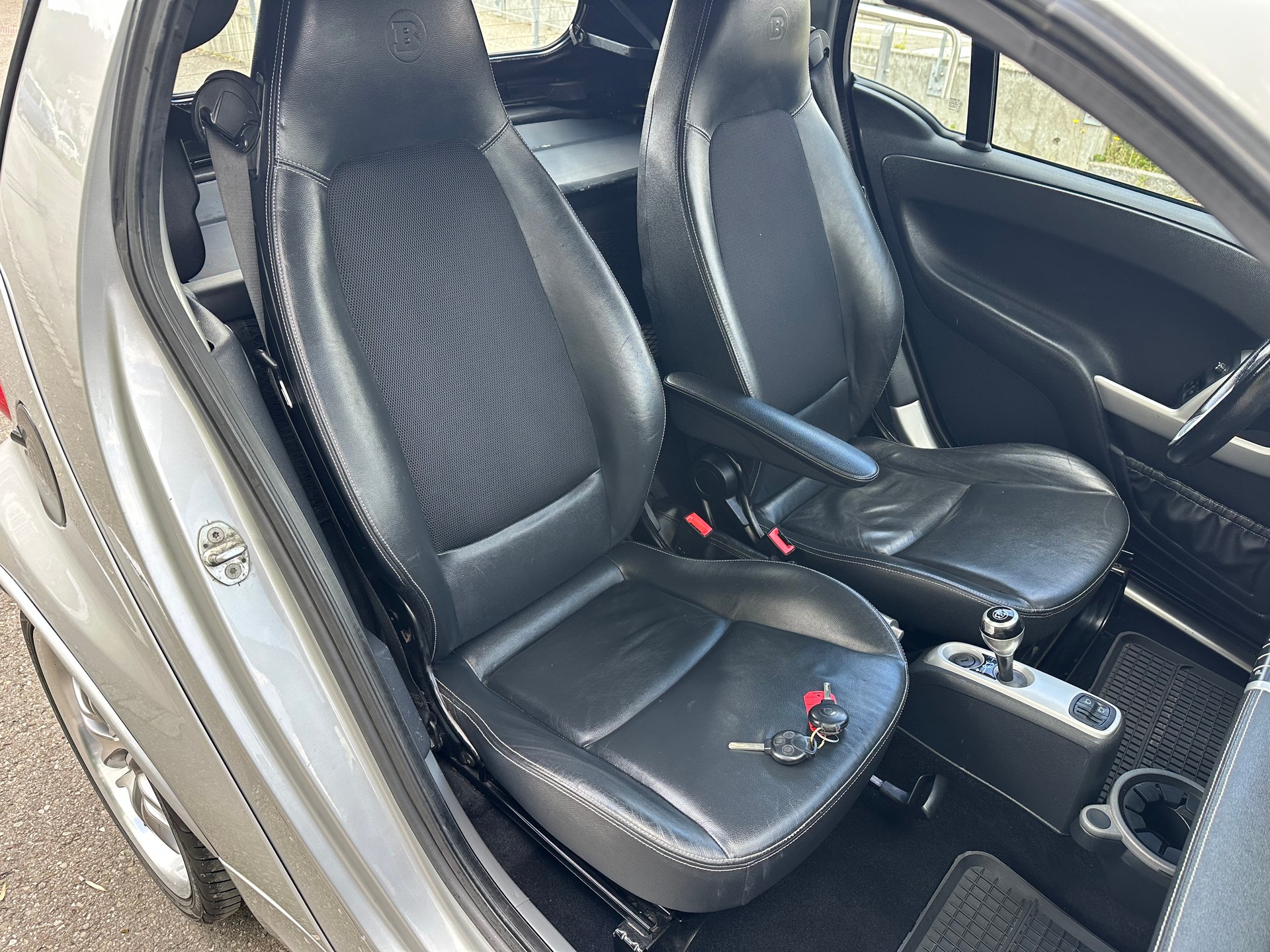 SMART fortwo Brabus Xclusive softouch Frisch ab MFK und Service-image-11