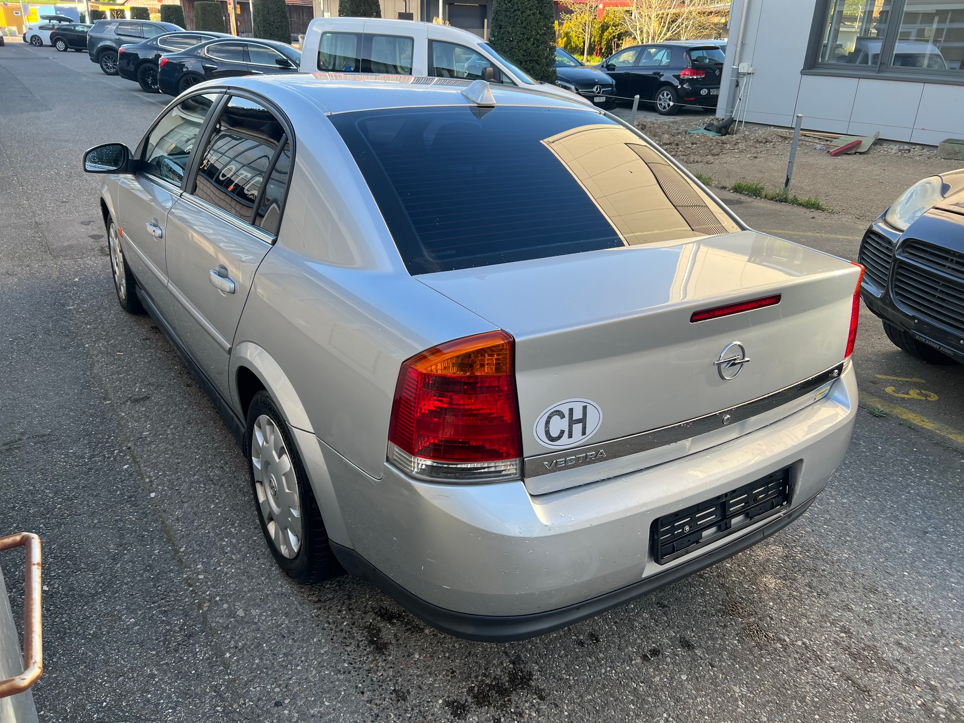 OPEL Vectra 2.2 Comfort-image-1