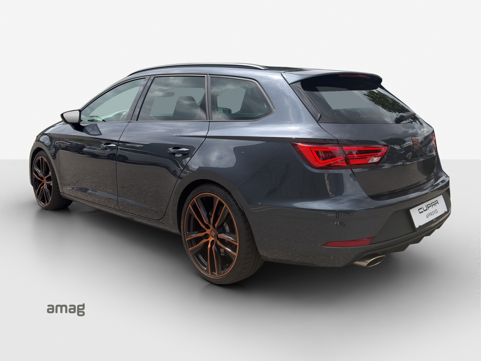 SEAT Leon ST 2.0 TSI Swiss Cupra 300 4 Drive DSG-showroom-element-2