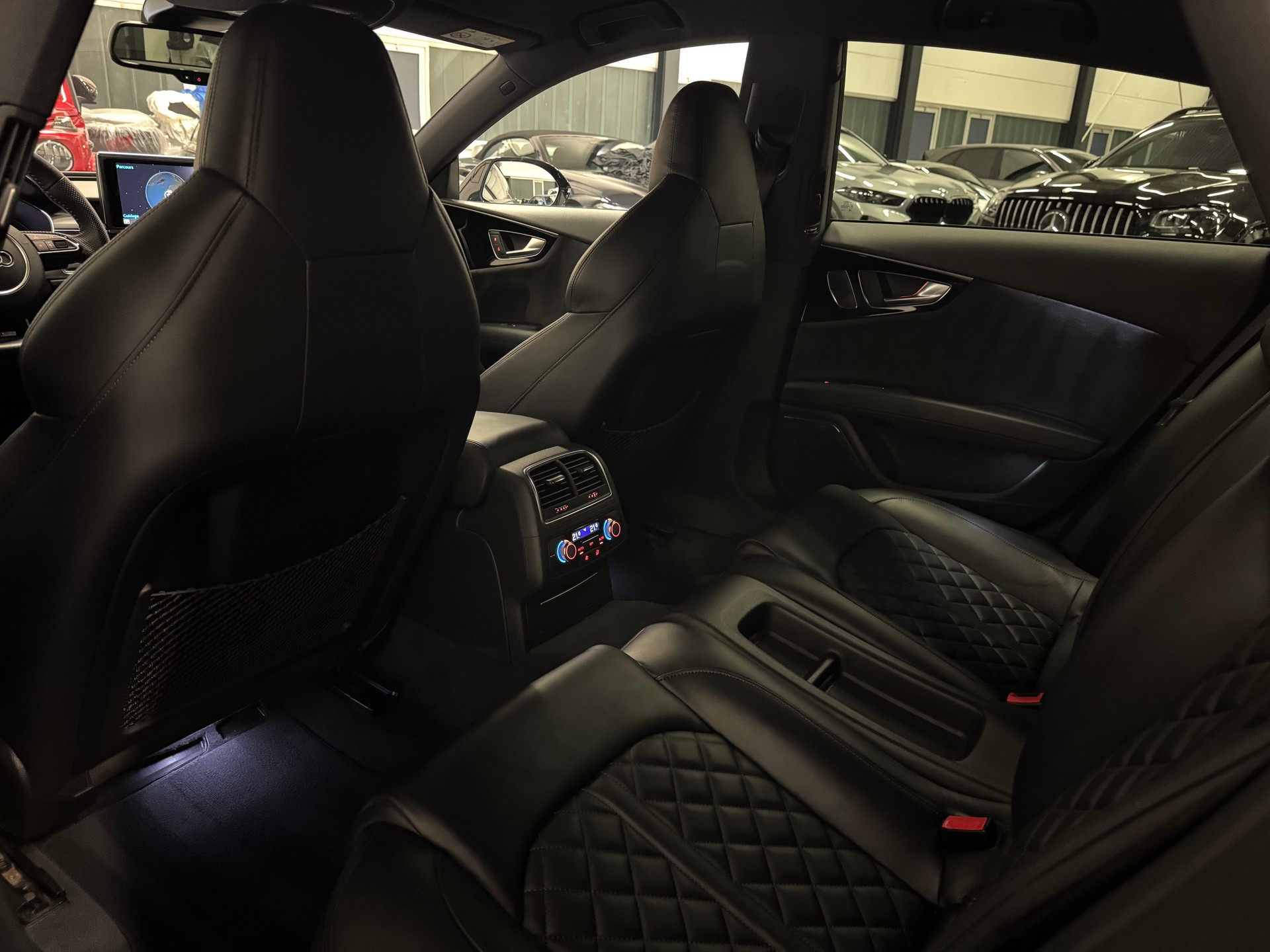AUDI A7 Sportback 3.0 BiTDI quattro compet. S-tronic-image-22