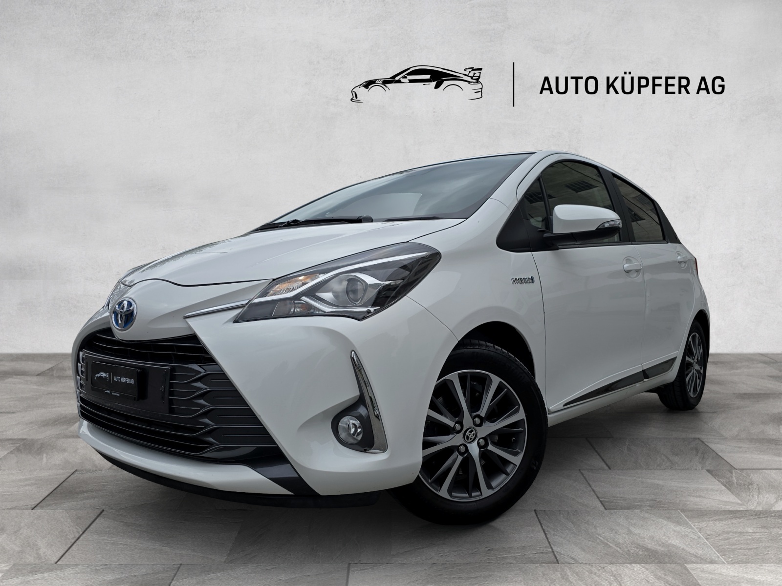 TOYOTA Toyota Yaris 1.5 Hybrid Y20 Club