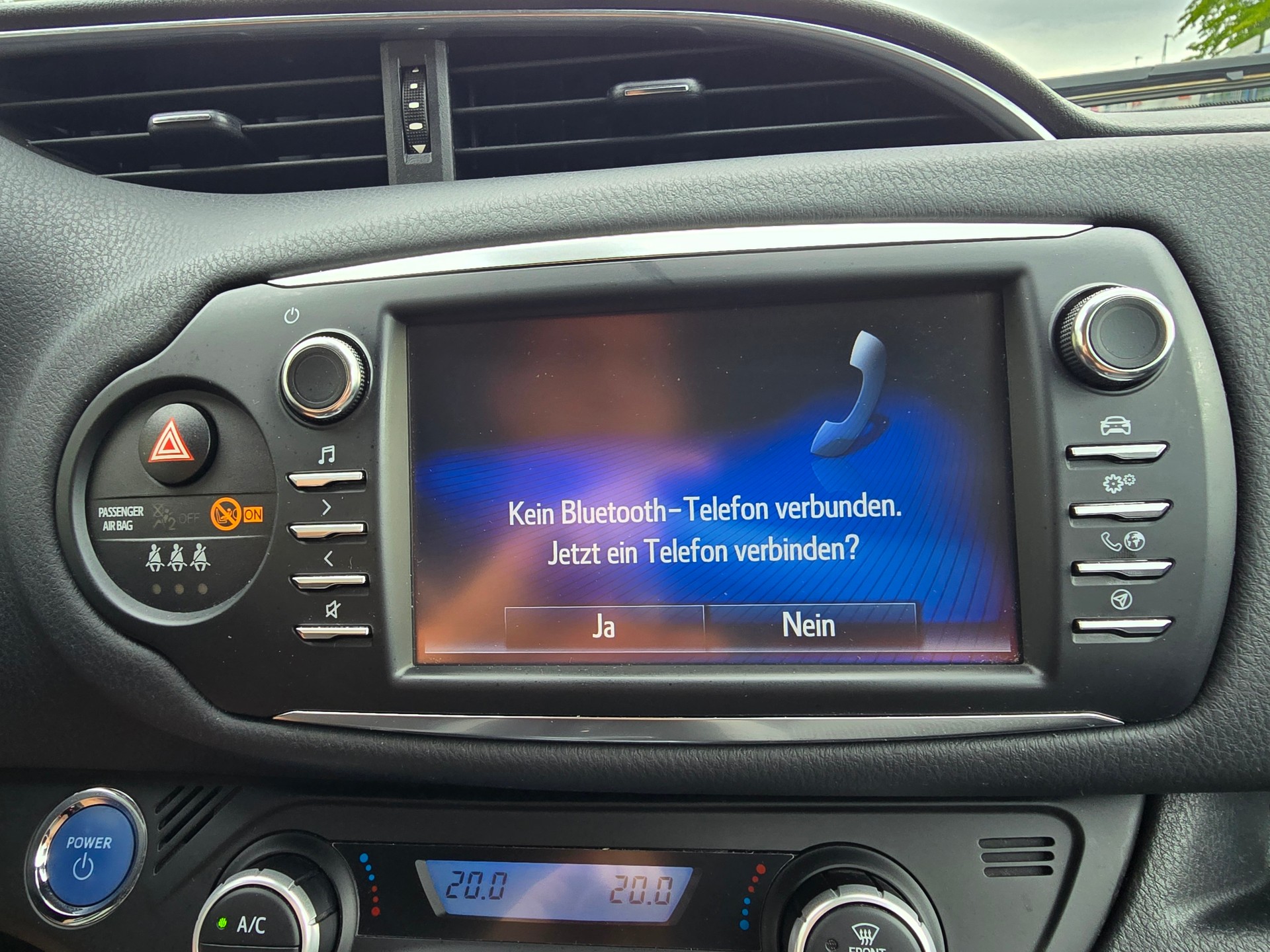 TOYOTA Toyota Yaris 1.5 Hybrid Y20 Club-image-16