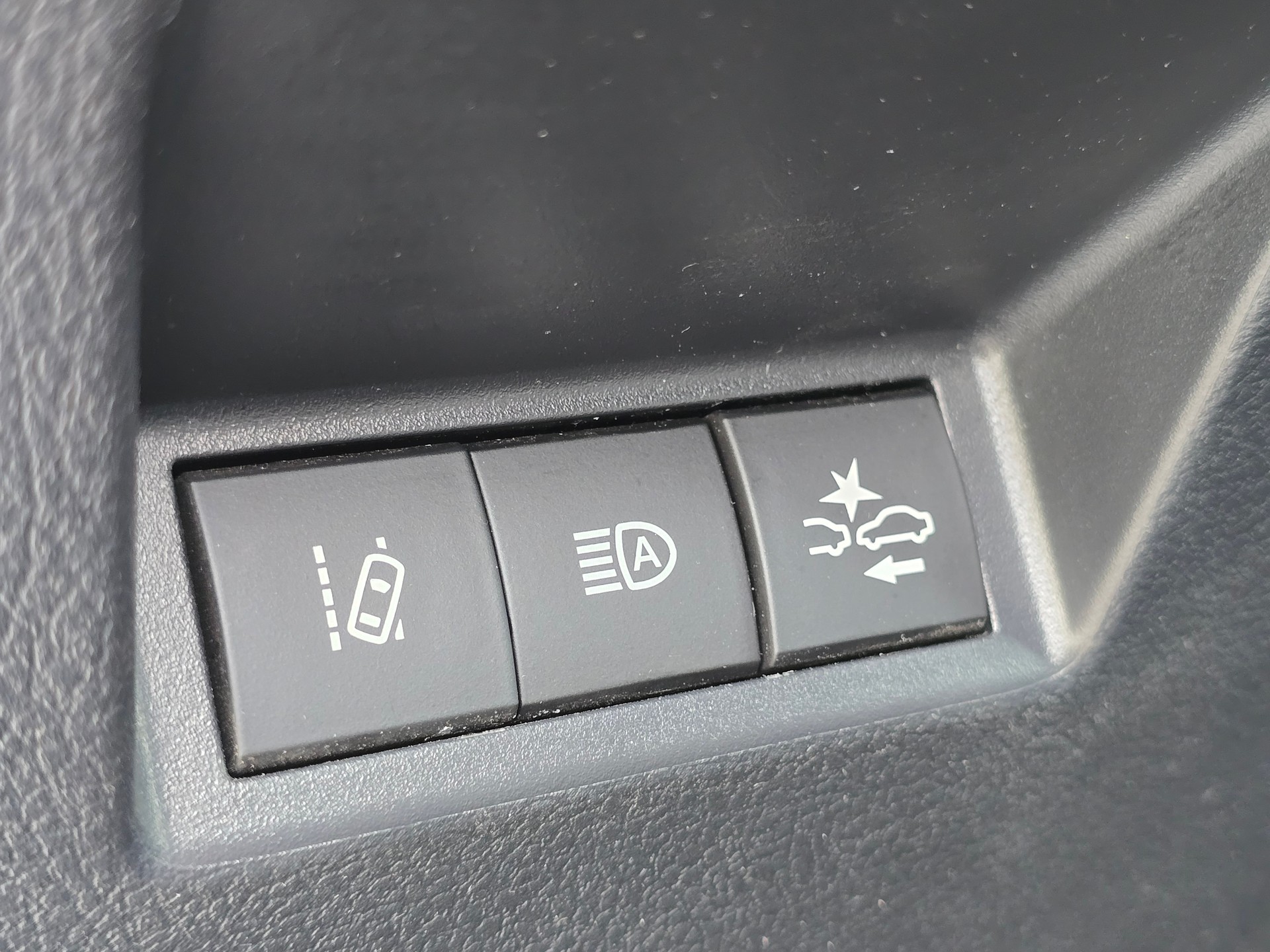 TOYOTA Toyota Yaris 1.5 Hybrid Y20 Club-image-15
