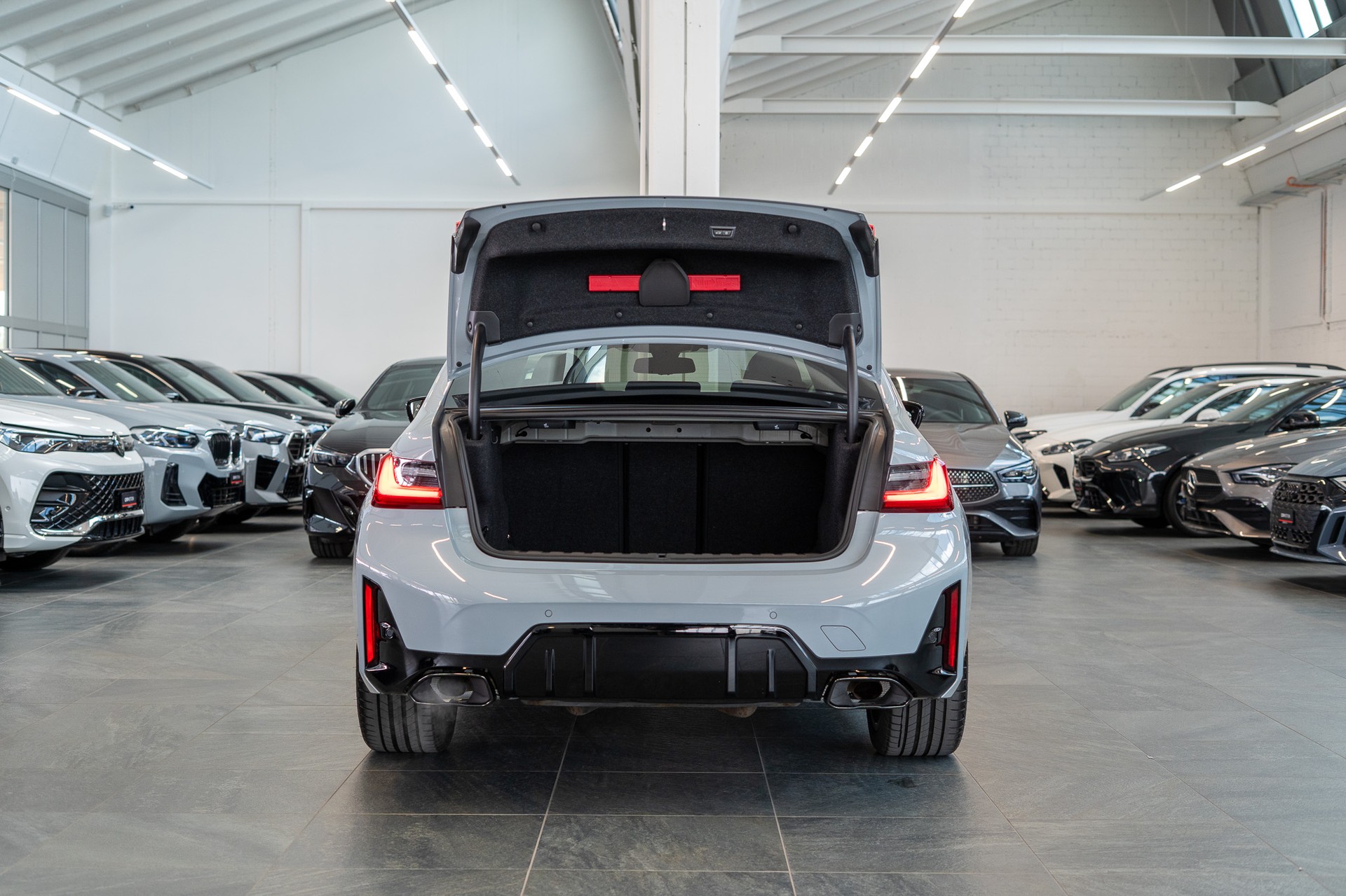 BMW M340i xDrive / LCI / 360°Kamera / HeadUp-image-6