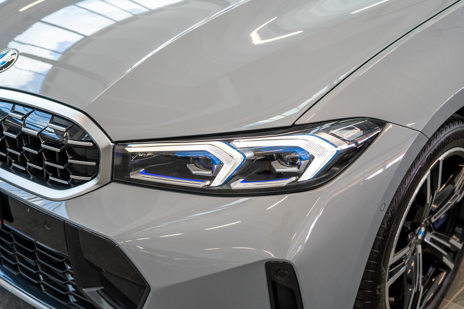 BMW M340i xDrive / LCI / 360°Kamera / HeadUp-image-24