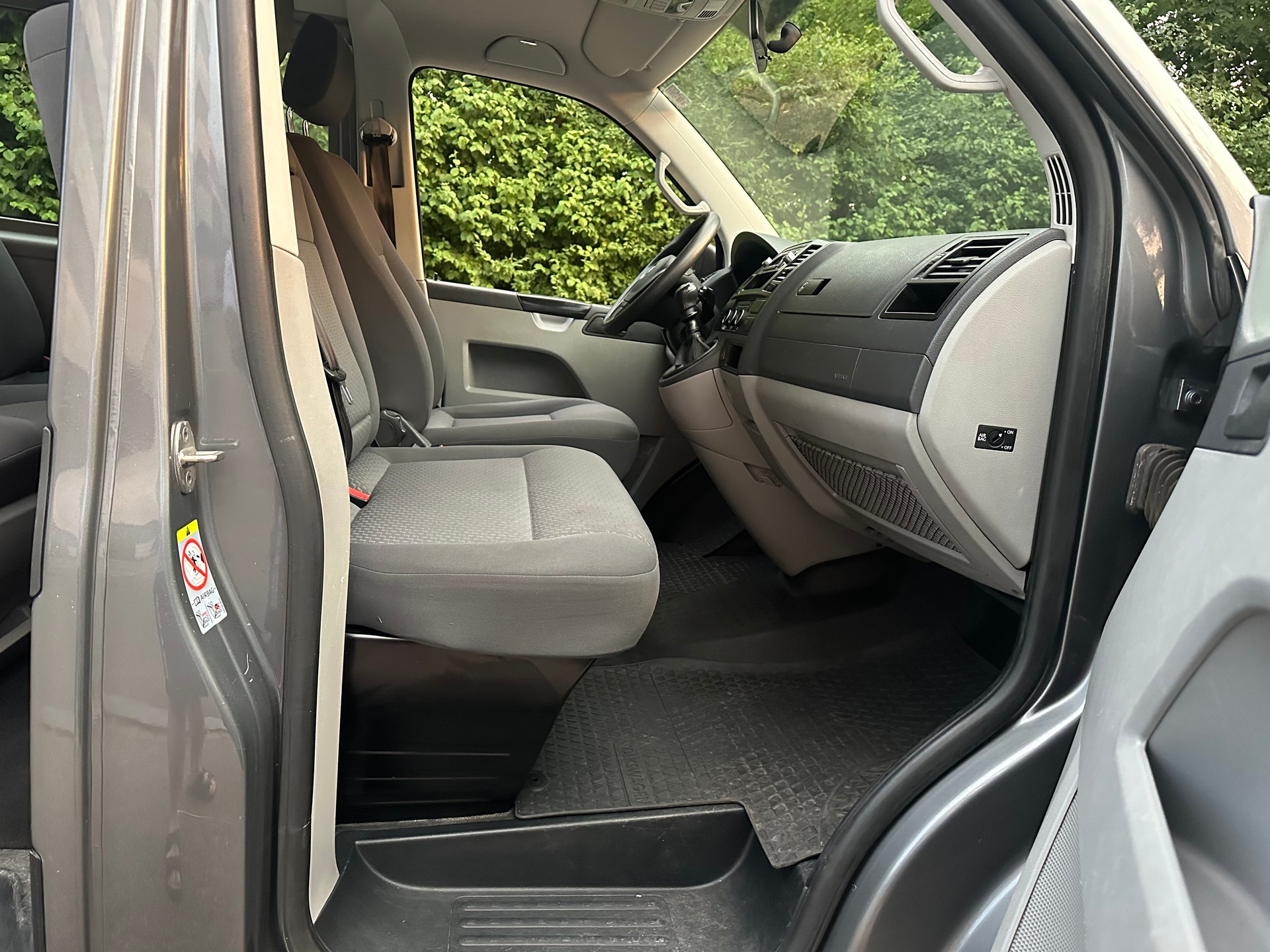 VW T5 2.0 TDI 4Motion-image-11