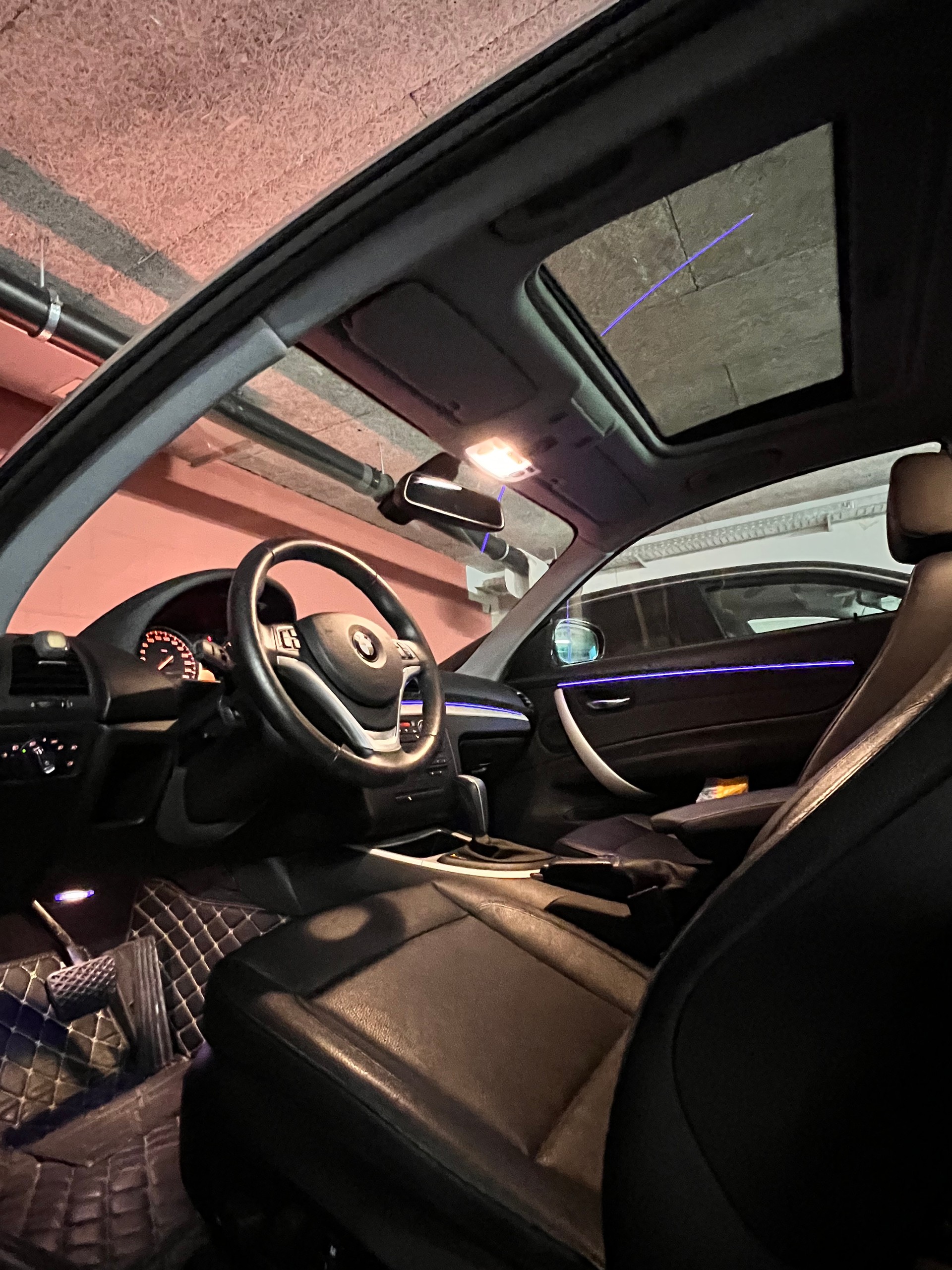 BMW 125i-image-4