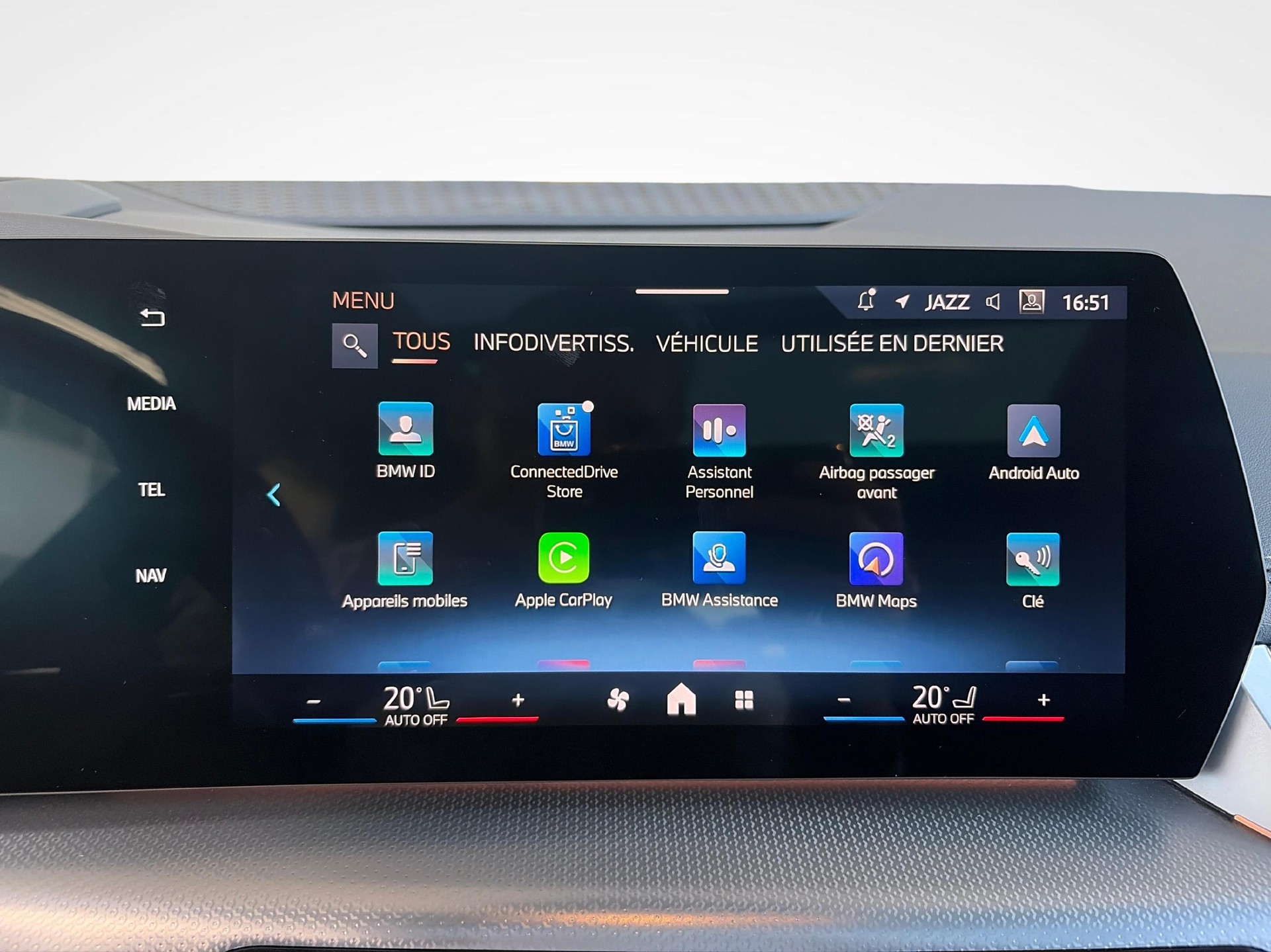 BMW 225e xDrive paddles Active Tourer M-Sport-image-15
