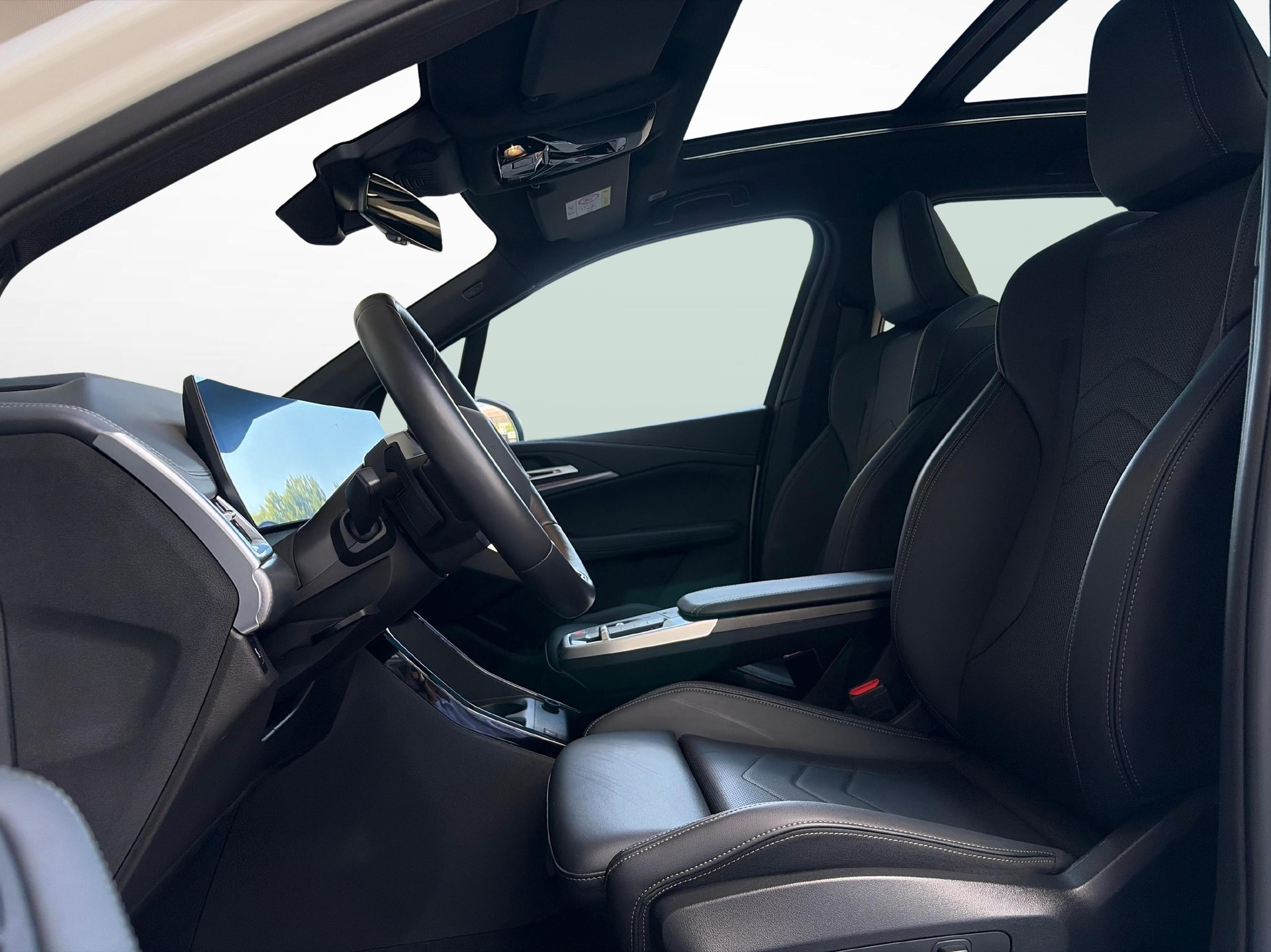BMW 225e xDrive paddles Active Tourer M-Sport-image-10