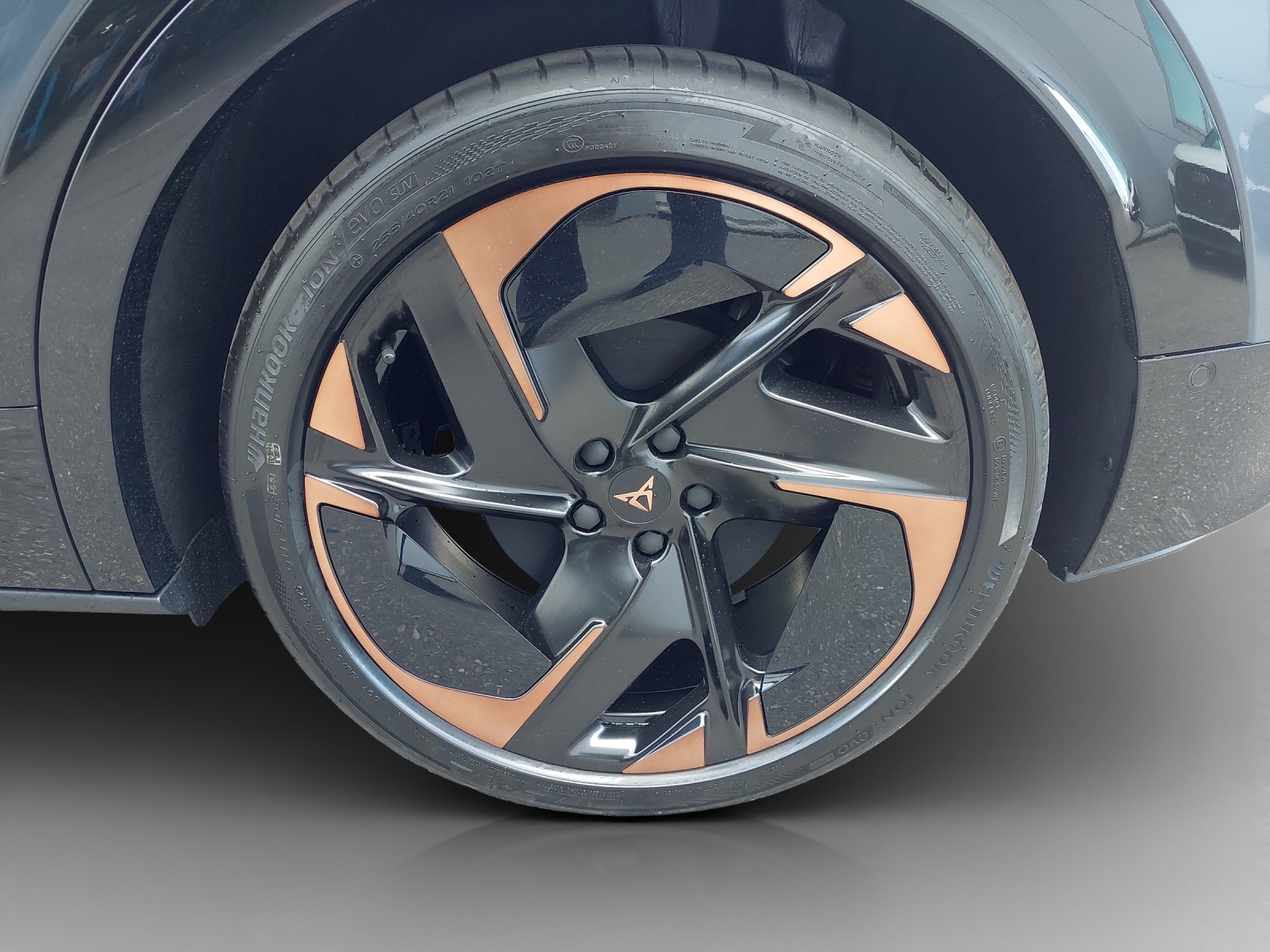 CUPRA Tavascan Type 9 77 kWh Adrenaline-image-13