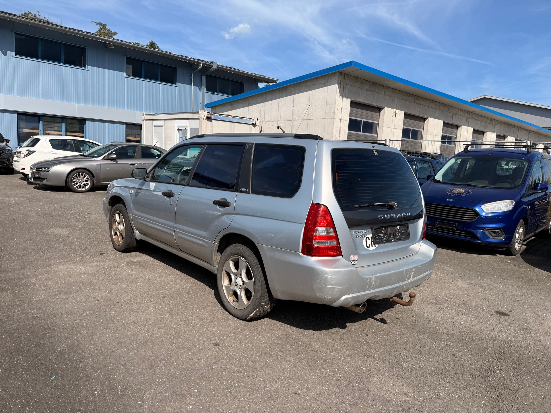 SUBARU Forester 2.0XT Club Automatic-image-5