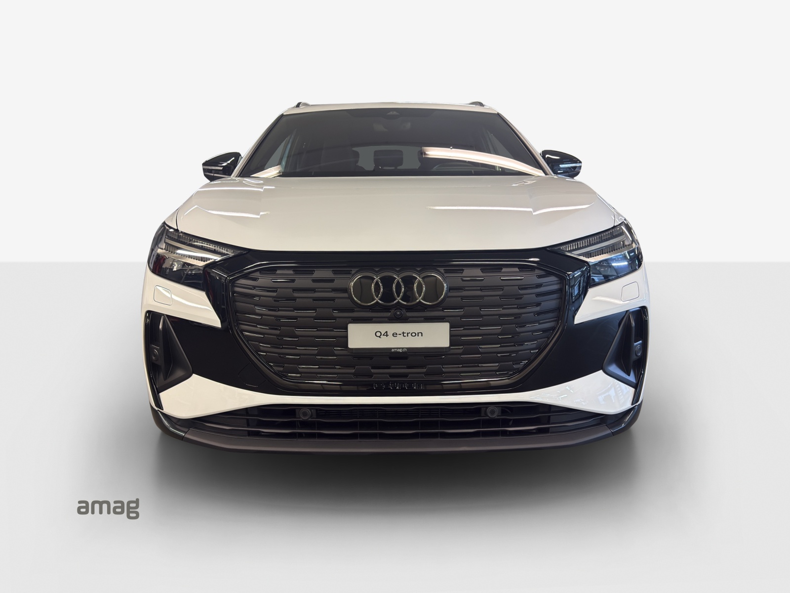 AUDI Q4 e-tron 45 Edition Swiss Ski quattro-image-6