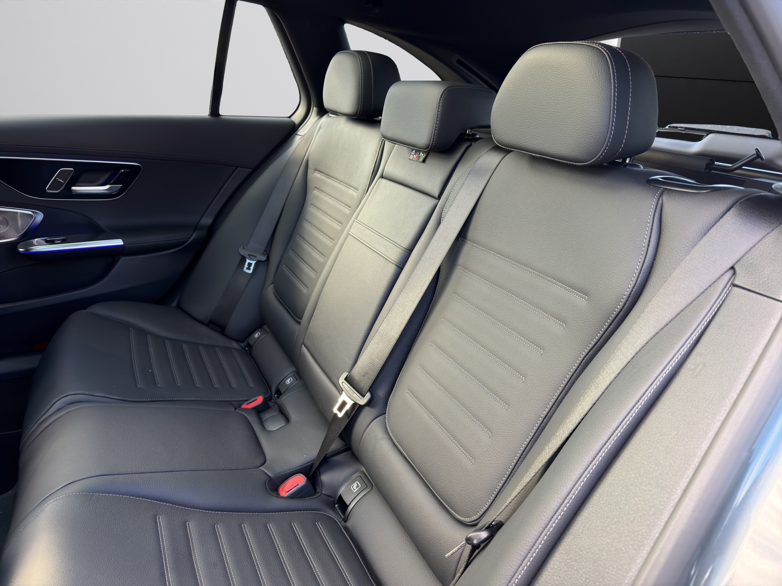MERCEDES-BENZ C 220 d T 4 Matic Swiss Star-image-15