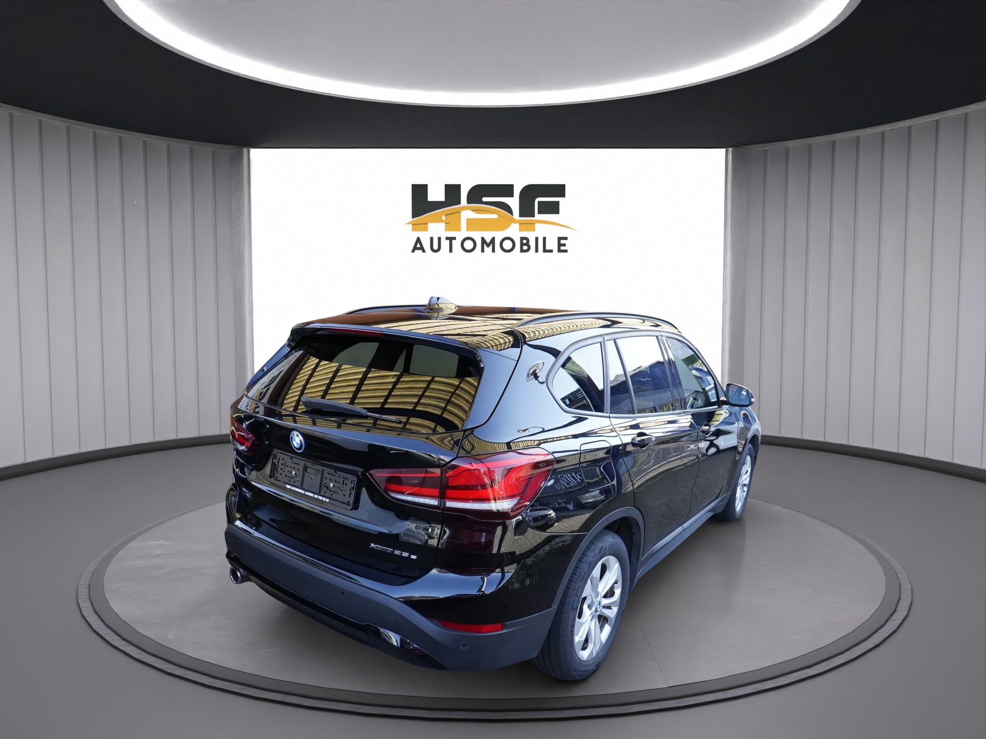 BMW X1 xDrive 25e Steptronic *CH Fahrzeug*-showroom-element-2