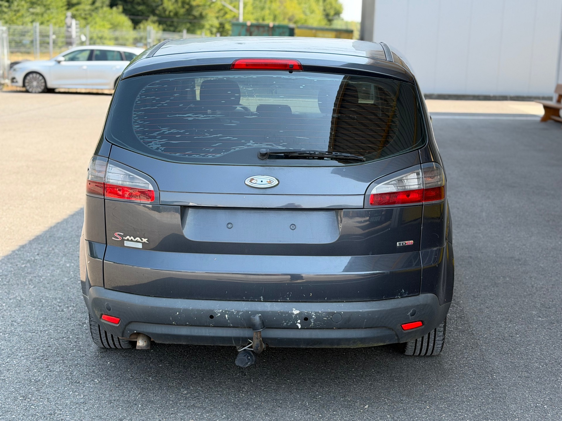 FORD S-Max 2.0 TDCi Ambiente Automatic-image-4
