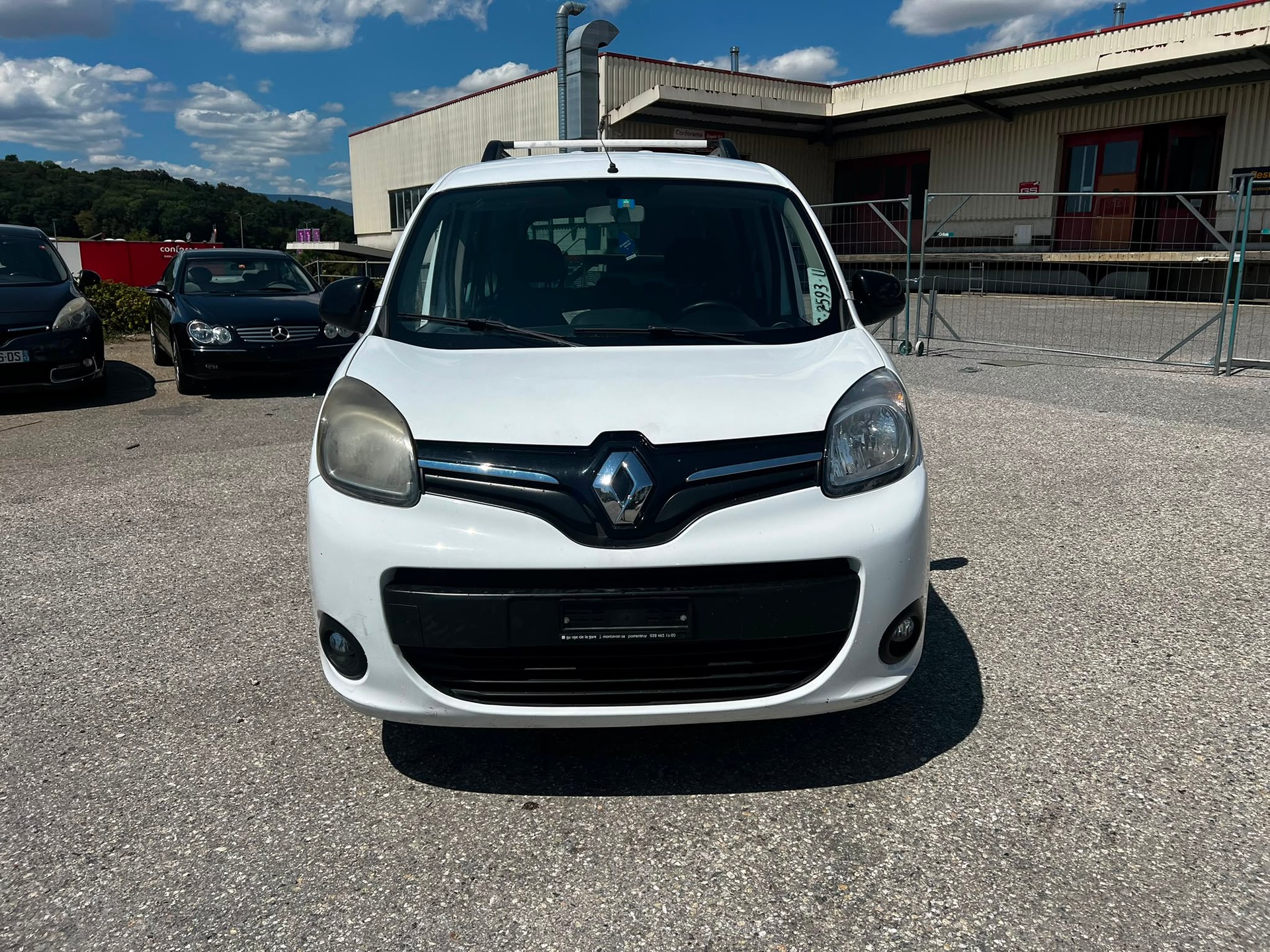 RENAULT Kangoo 1.2 16V Turbo Swiss Edition-image-7