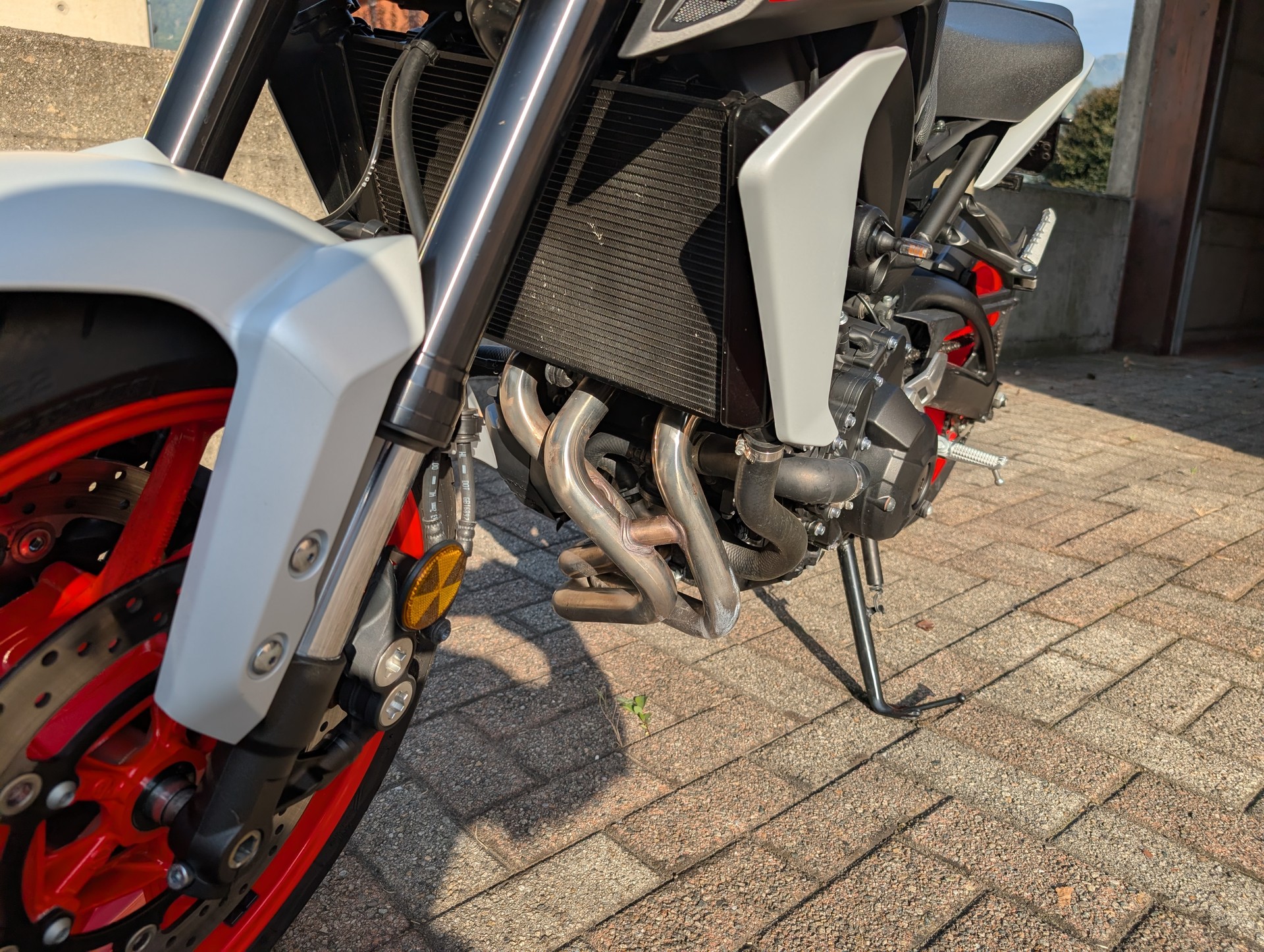 YAMAHA MT-09 ABS-image-9