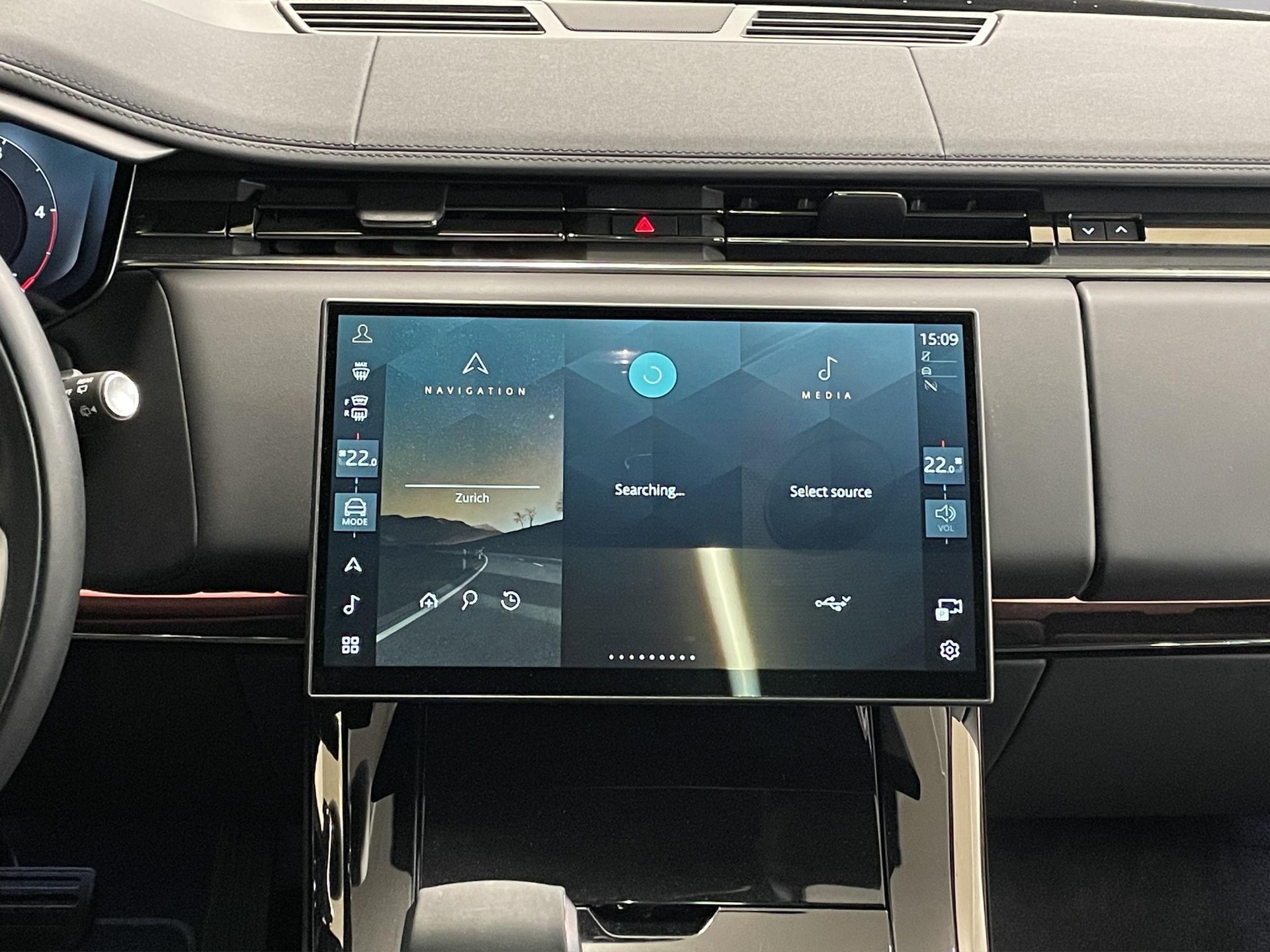 LAND ROVER Range Rover Sport 3.0 I6 250 SE-image-8