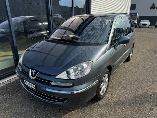 PEUGEOT 807 2.0 16V HDi Family+