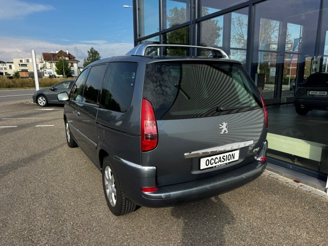PEUGEOT 807 2.0 16V HDi Family+-image-2