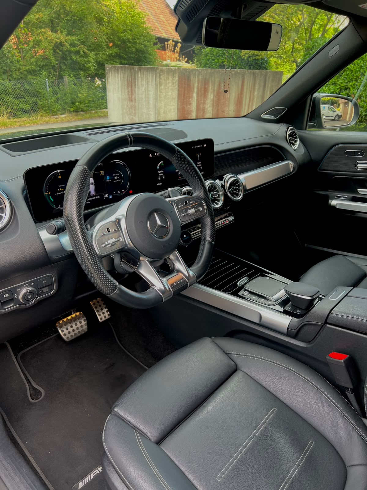 MERCEDES-BENZ GLB 35 AMG 4matic-image-6