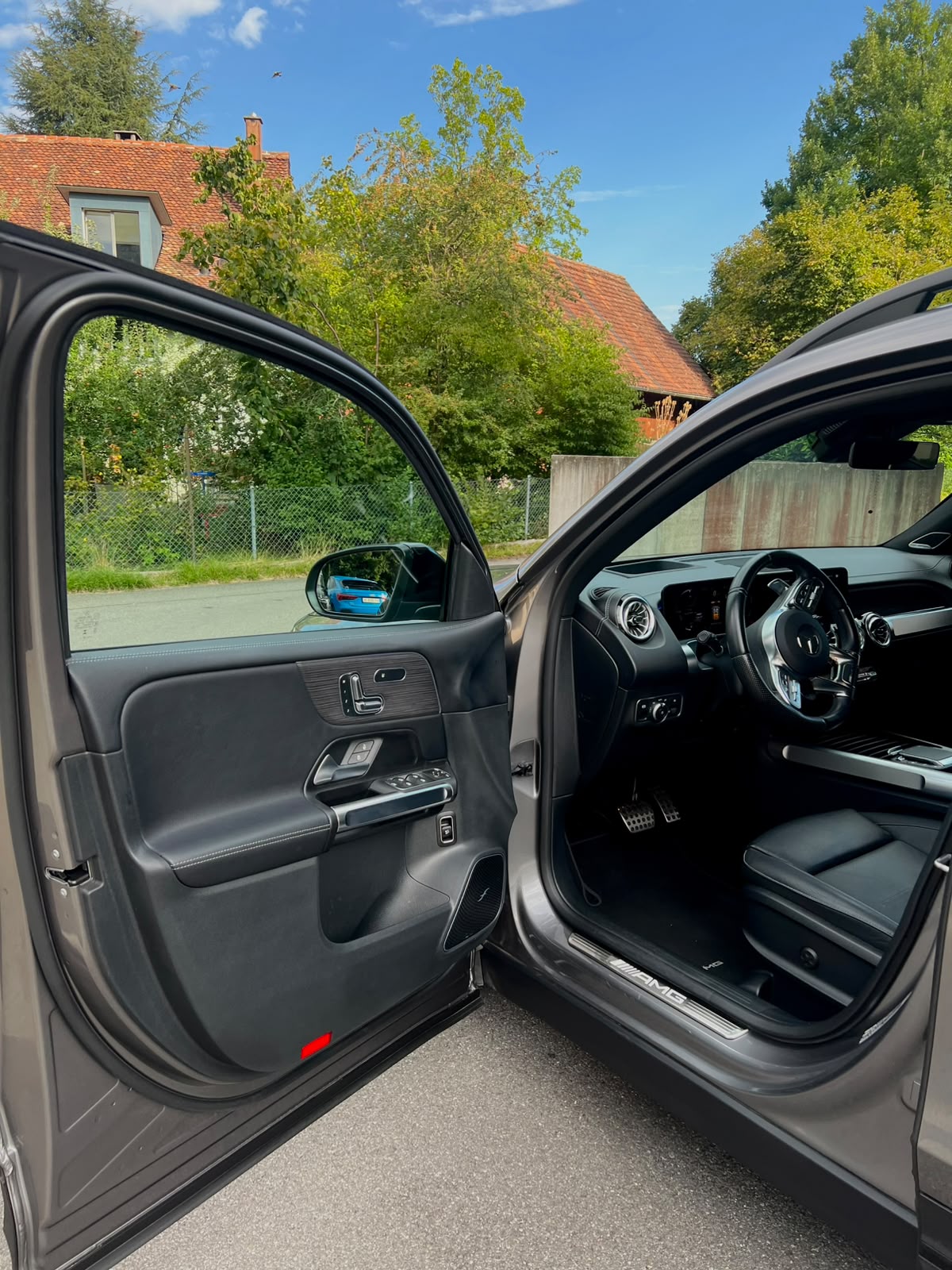 MERCEDES-BENZ GLB 35 AMG 4matic-image-7