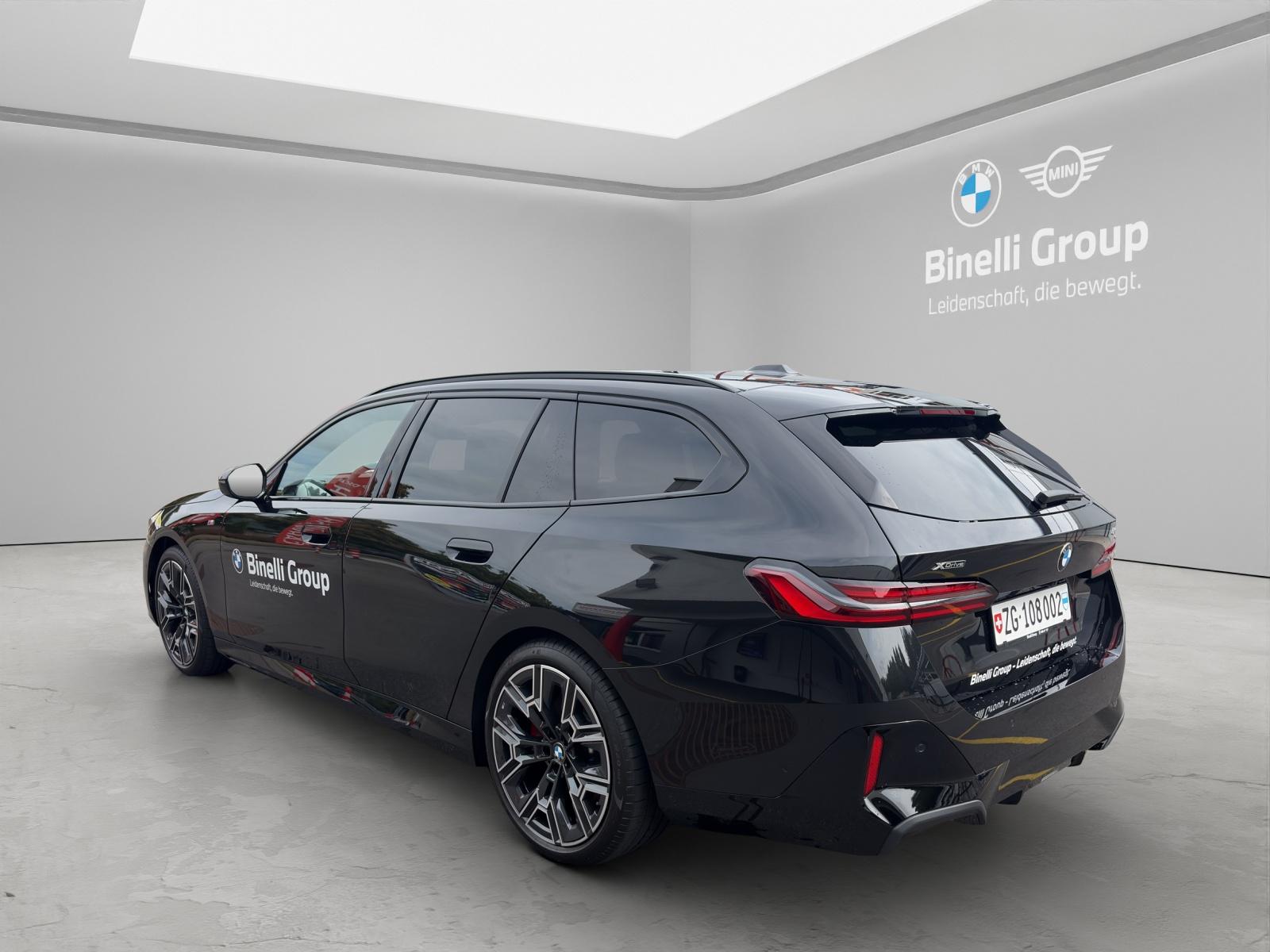 BMW 520d xDrive Touring-showroom-element-2
