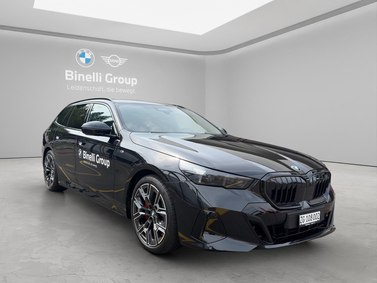 BMW 520d xDrive Touring-showroom-element-1