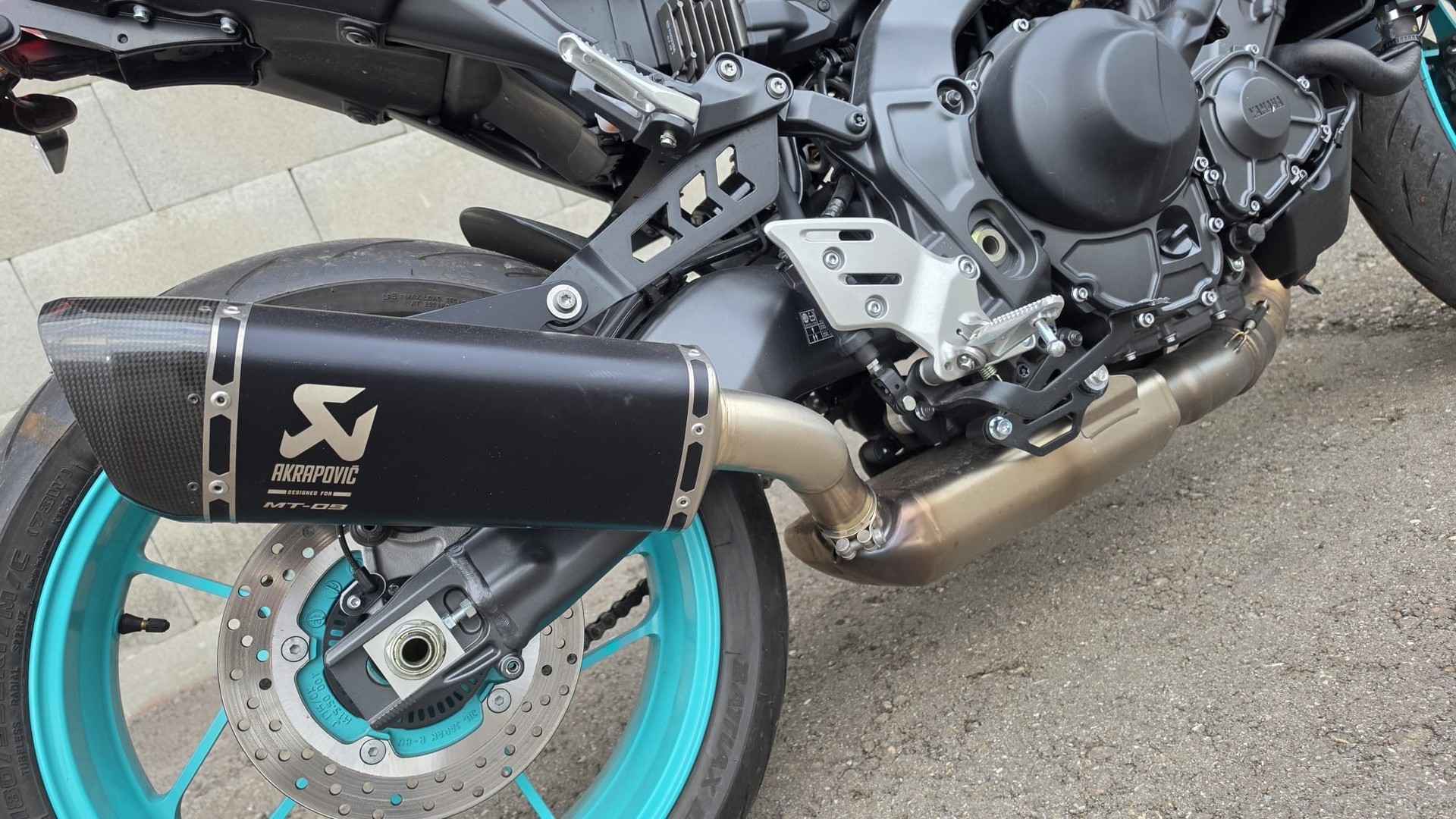 YAMAHA MT-09-image-3