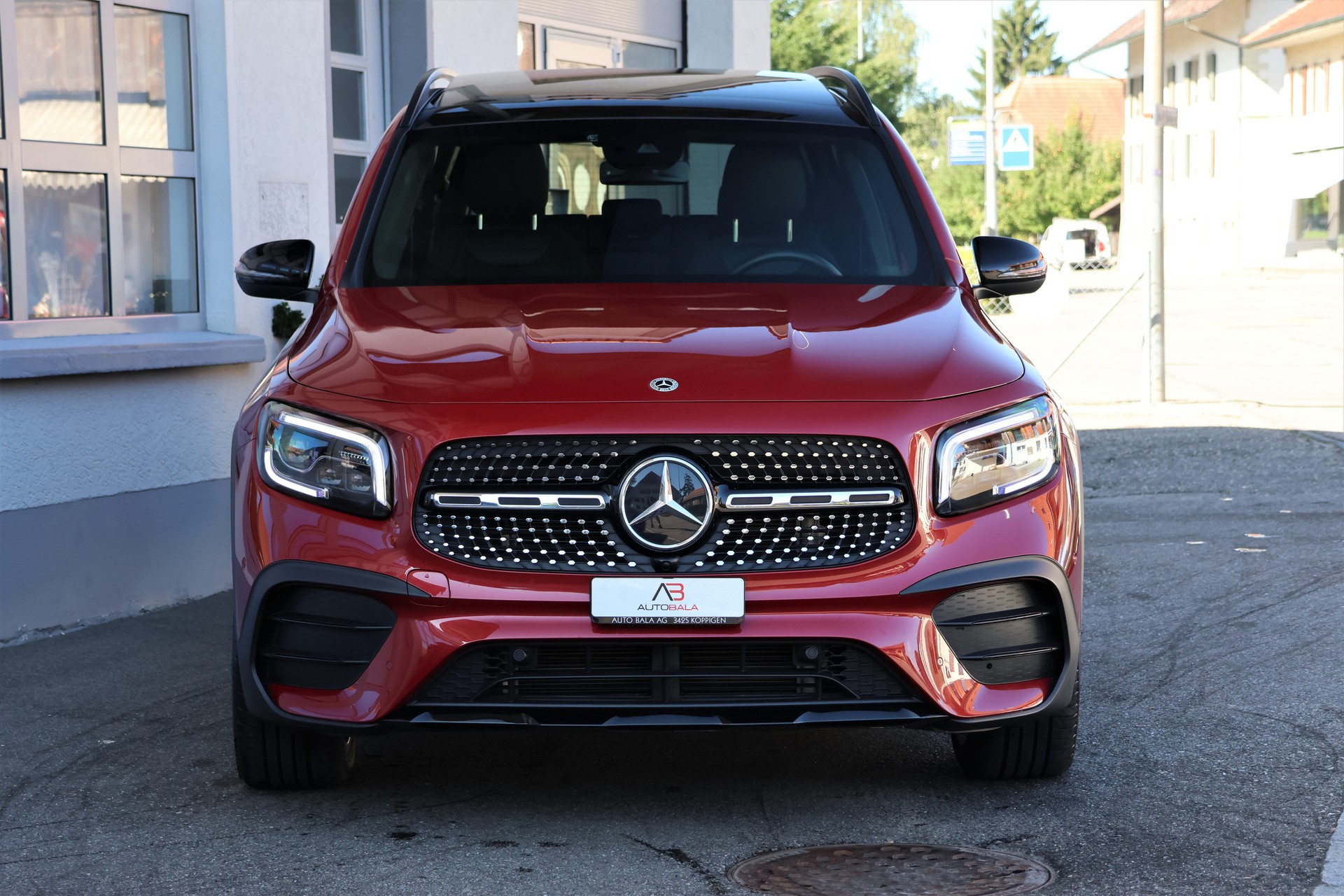 MERCEDES-BENZ GLB 220 d 4Matic AMG Line 8G-Tronic (CH) + 2.0T AHK-showroom-element-1