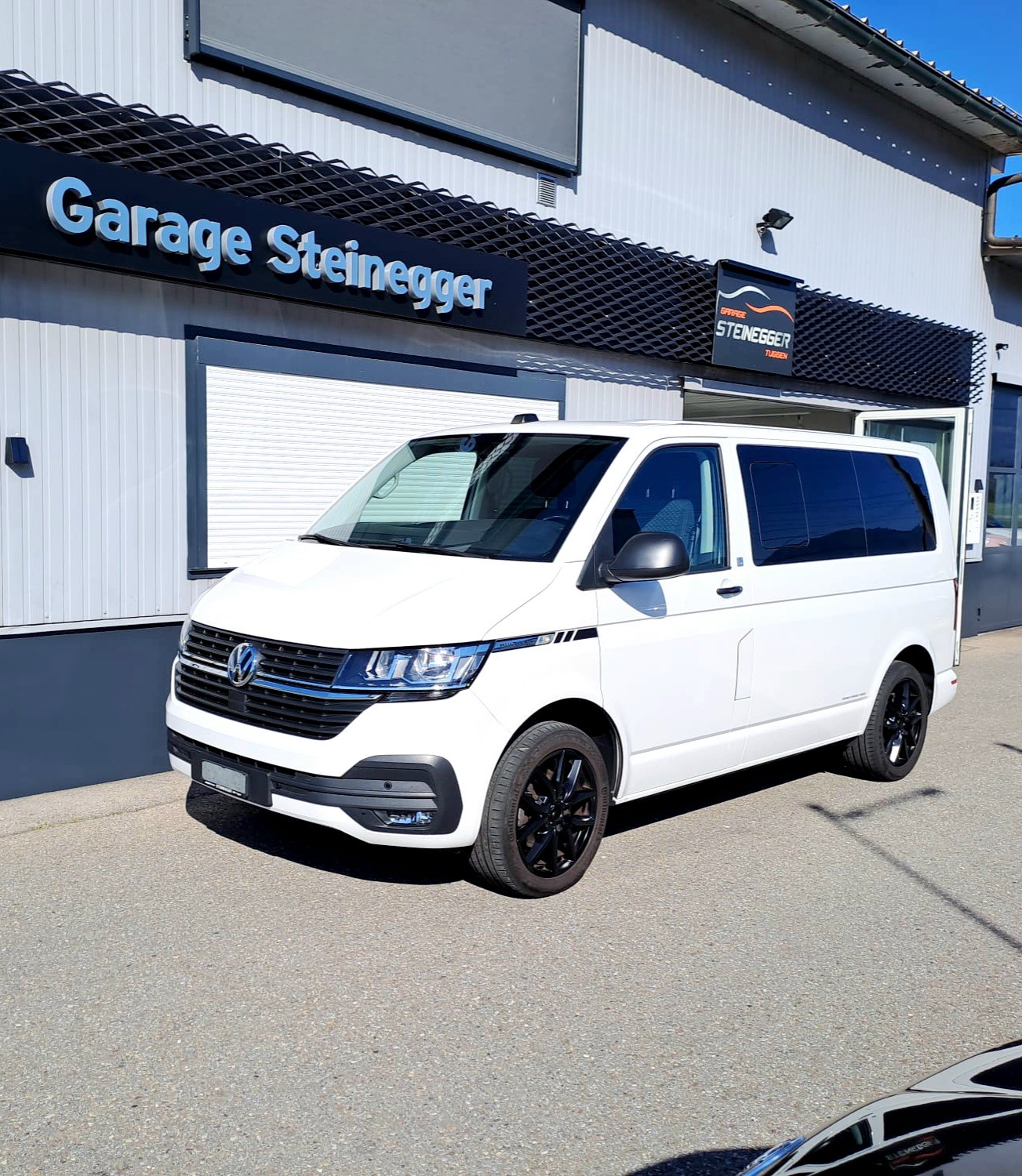 VW T6.1 Multivan 2.0 TDI Family DSG inkl. Anhängekpl.-image-3