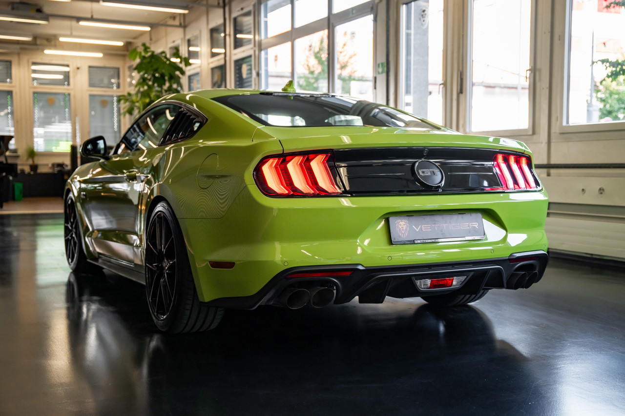 FORD Mustang Fastback 5.0 V8 GT 55 Automat-showroom-element-3