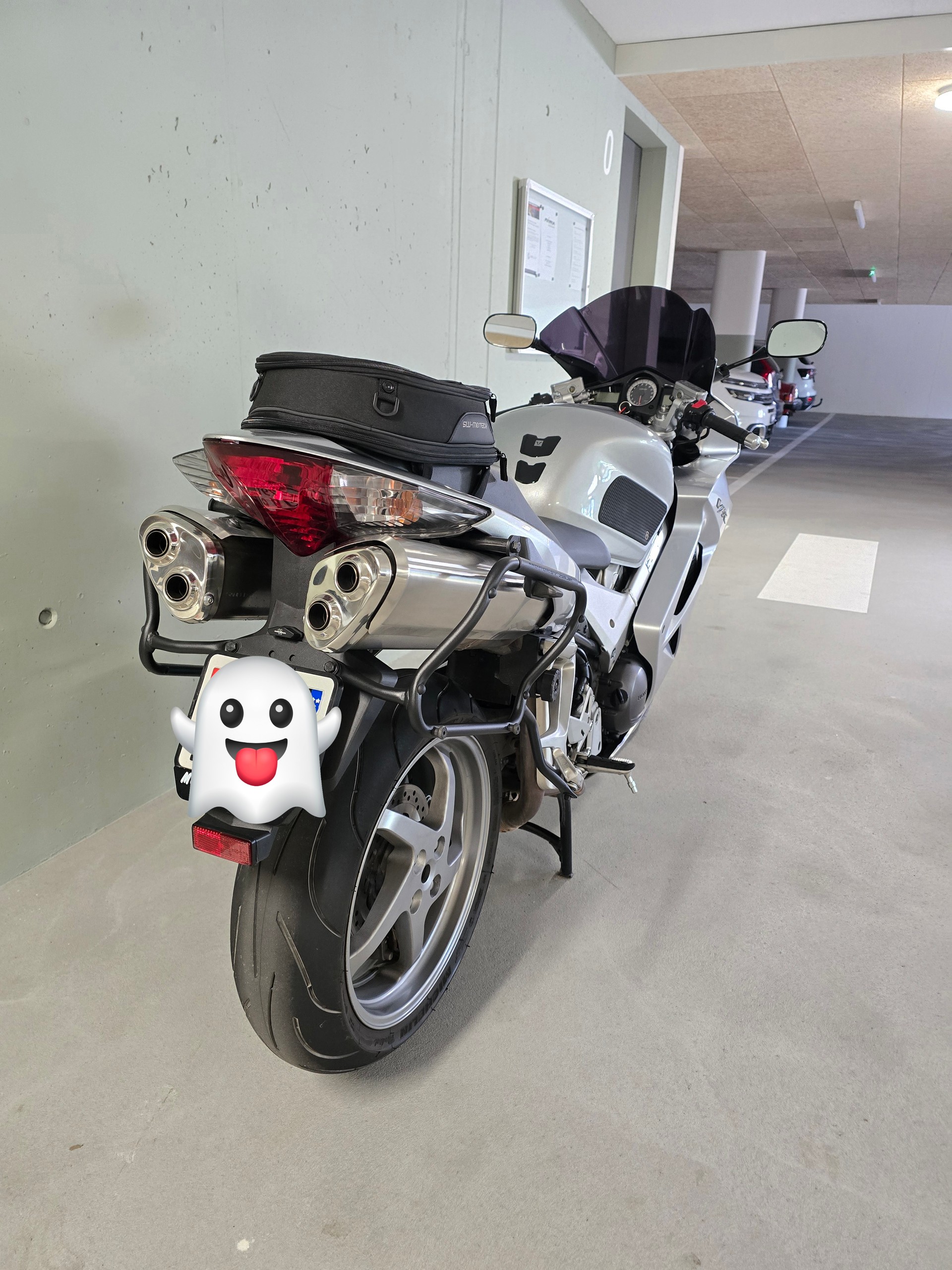 HONDA VFR 800 FI ABS-image-5