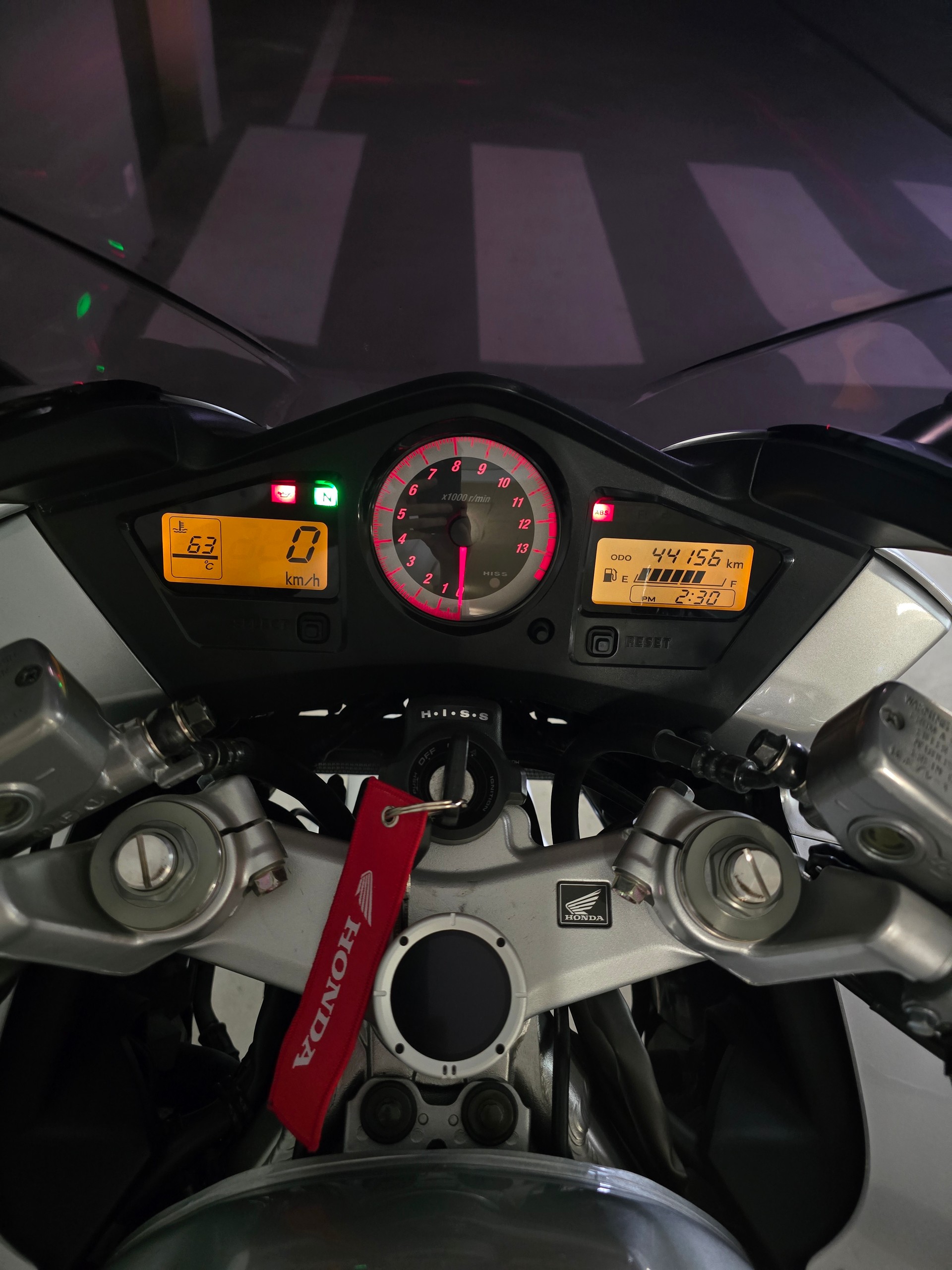 HONDA VFR 800 FI ABS-image-8