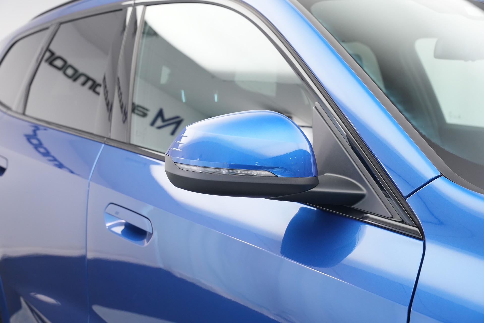 BMW X1 sDrive 18i M Sport *Panorama* *Harman/Kardon* *Werksgarantie*-image-45