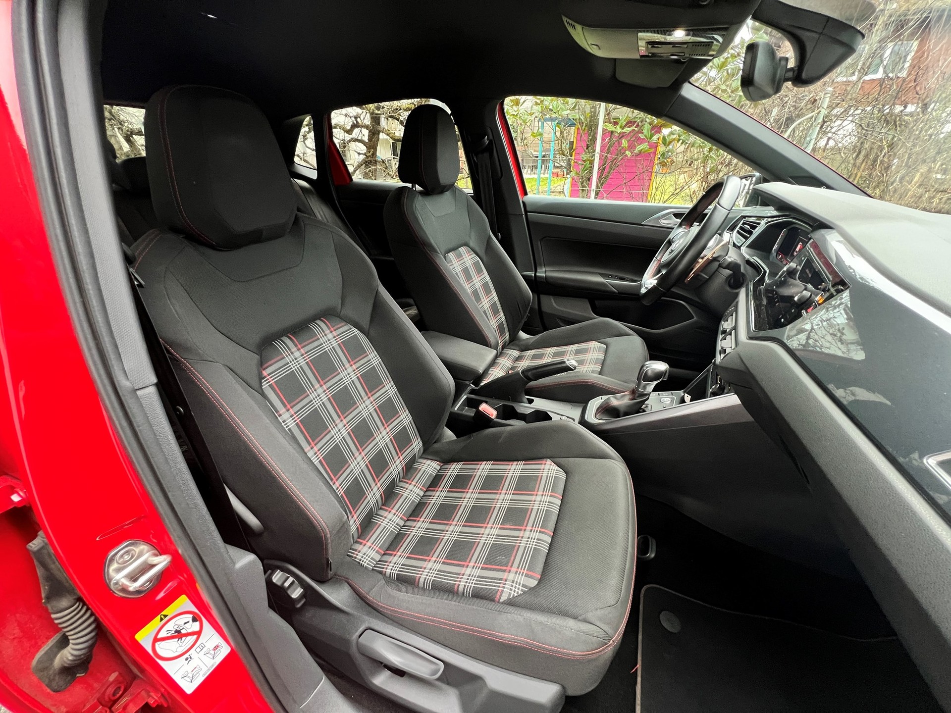 VW Polo 2.0 TSI GTI DSG-image-6