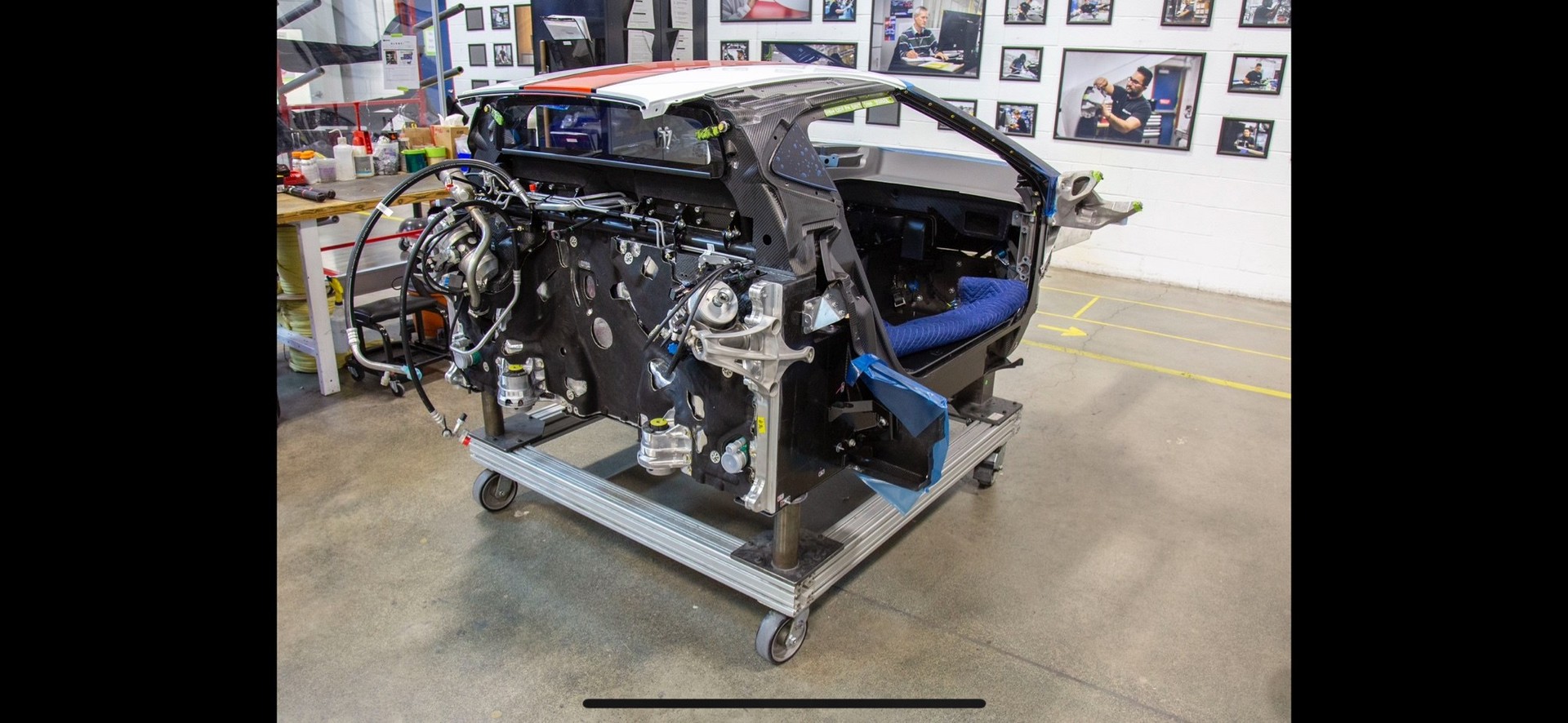 FORD GT Studio Collection 1 of 40-image-8