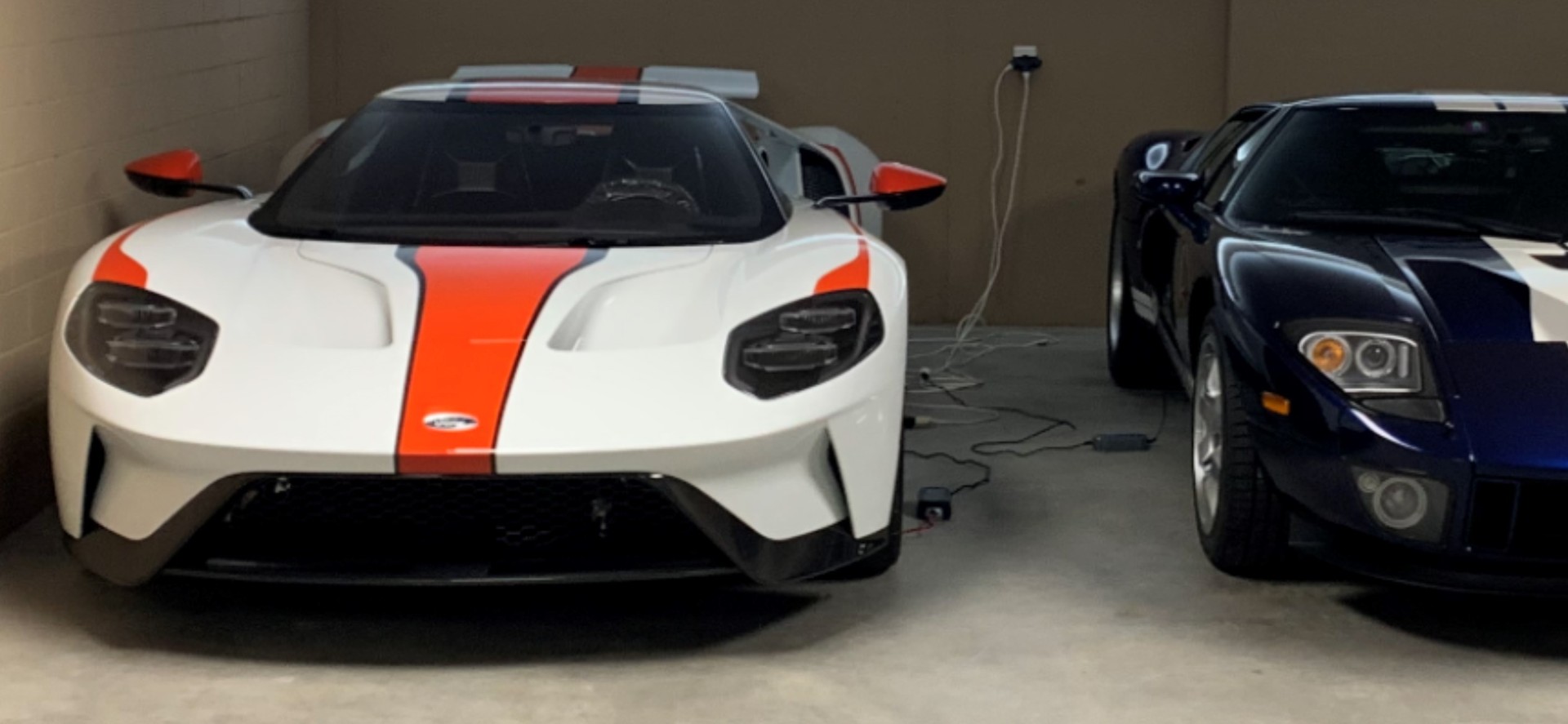 FORD GT Studio Collection 1 of 40-image-6