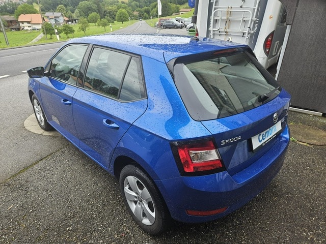 SKODA Fabia 1.0 MPI Ambition-image-4
