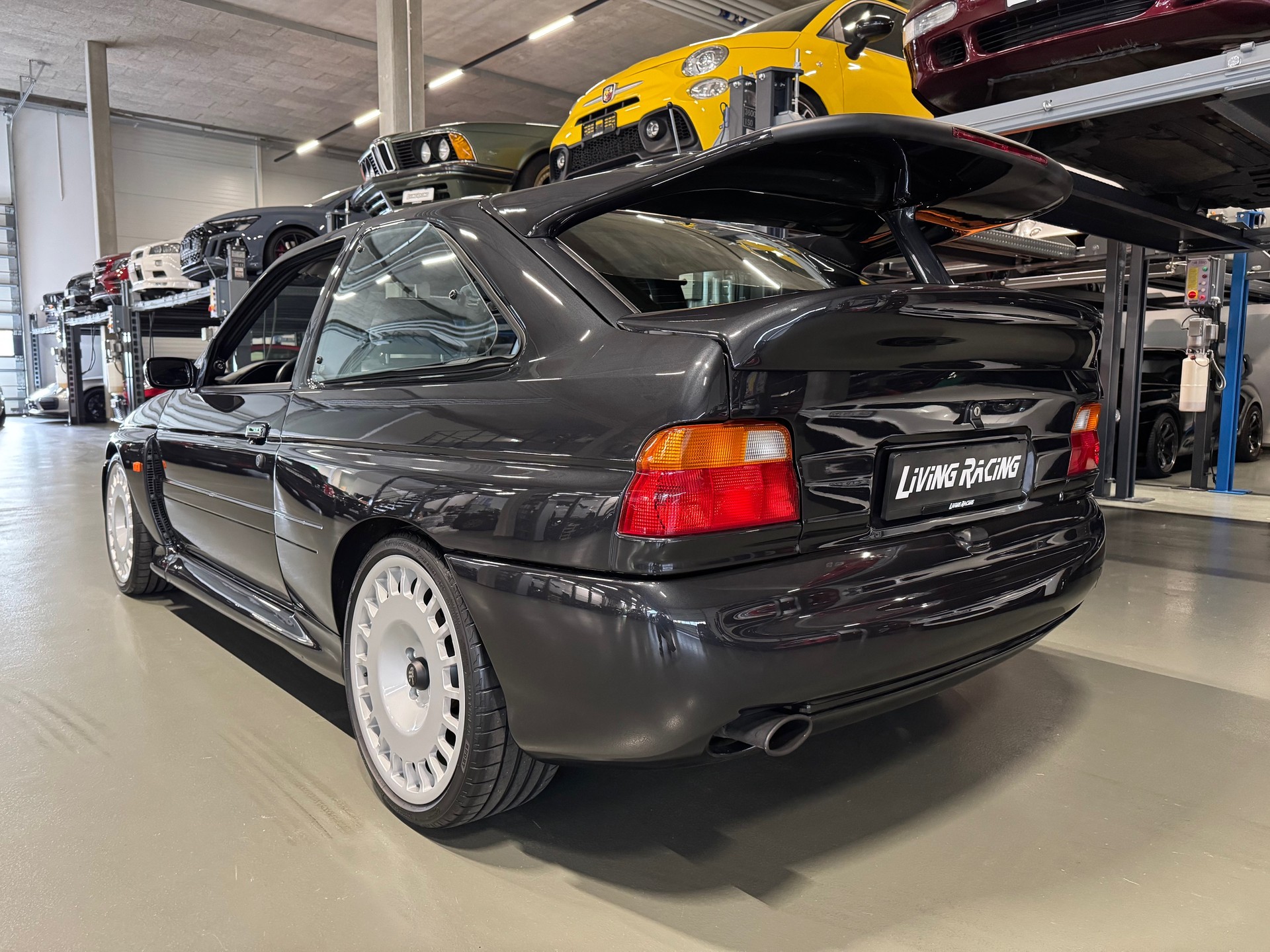 FORD Escort 2.0i RS Cosworth HTT-image-2