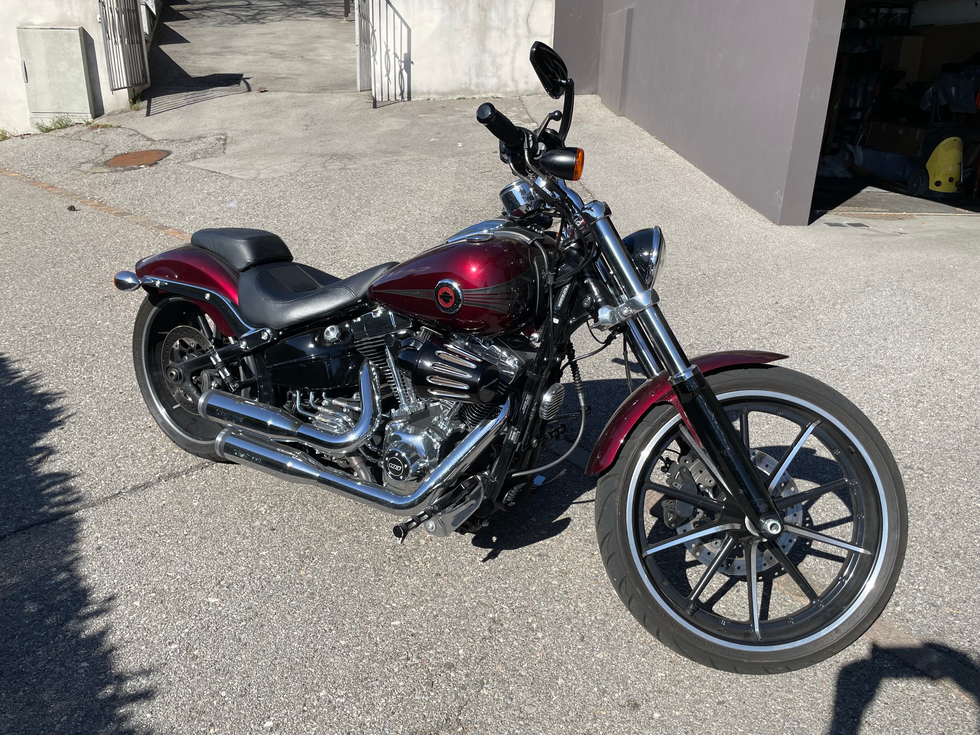 HARLEY-DAVIDSON FXSB Breakout 103 ABS-image-0