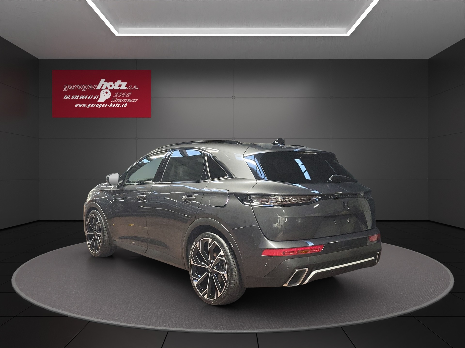 DS AUTOMOBILES DS7 E-Tense 4x4 Performance-showroom-element-2