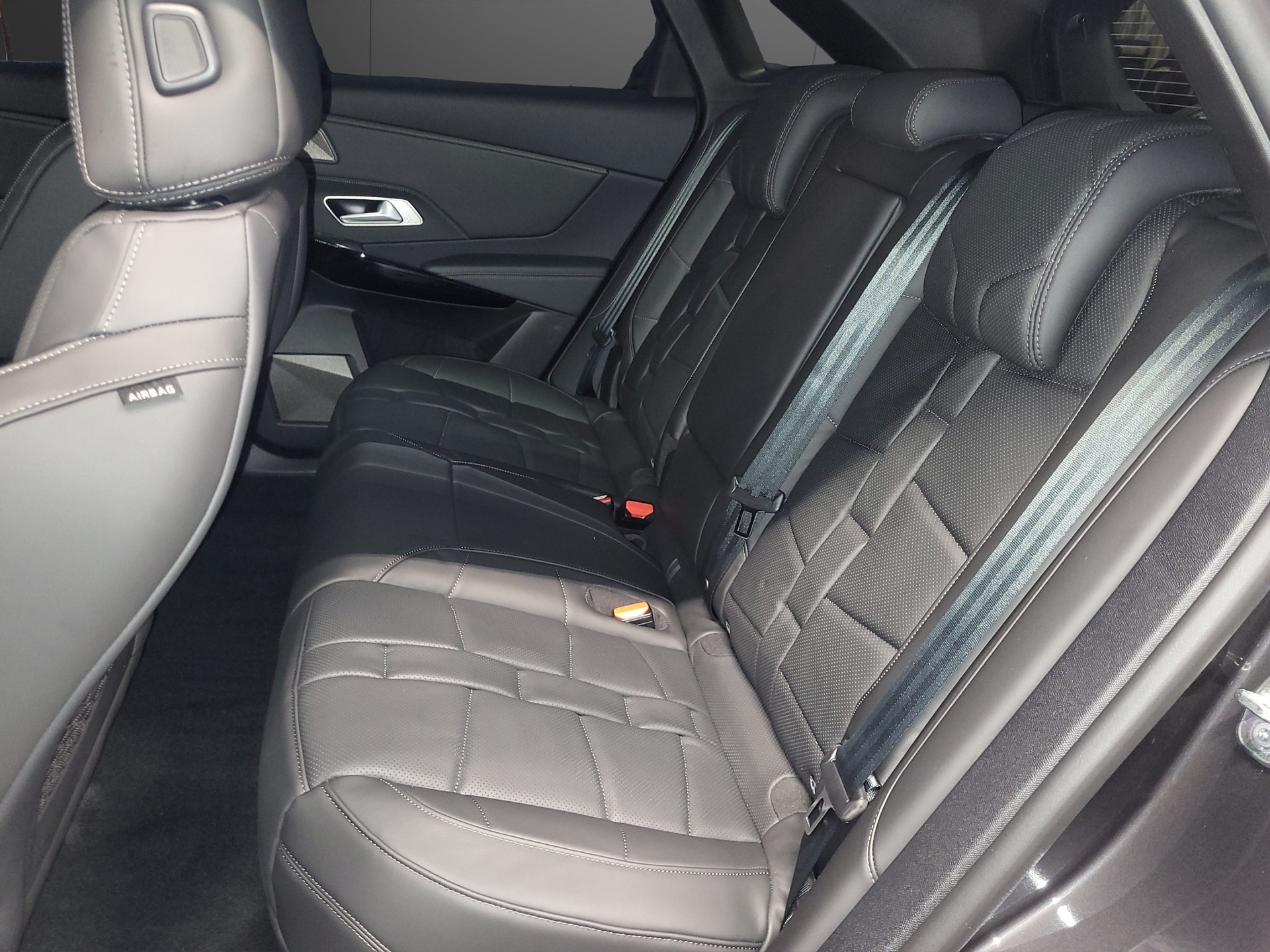 DS AUTOMOBILES DS7 E-Tense 4x4 Performance-image-5