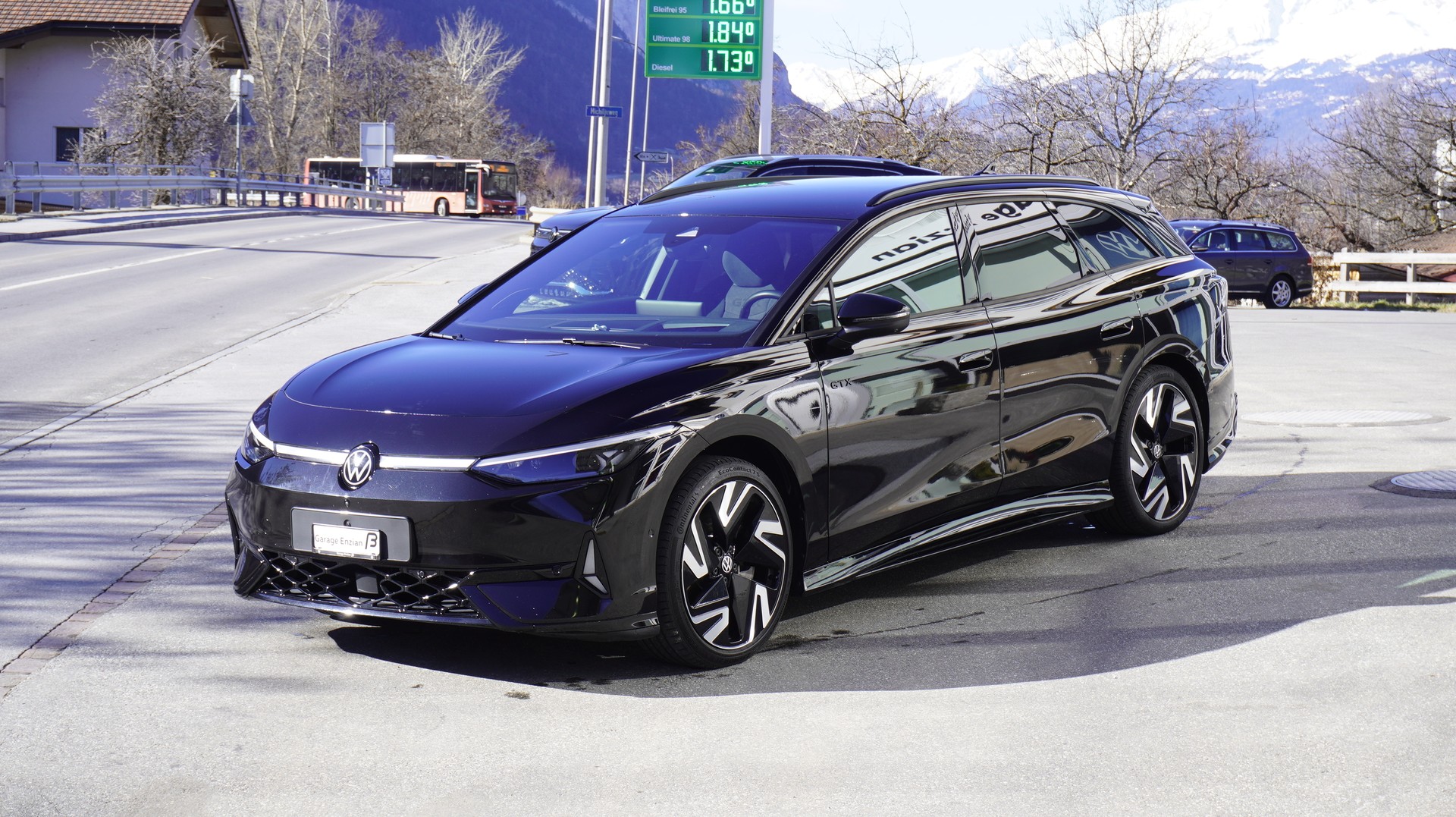 VW ID.7 Tourer GTX 86 kWh GTX United 4 Motion-image-13